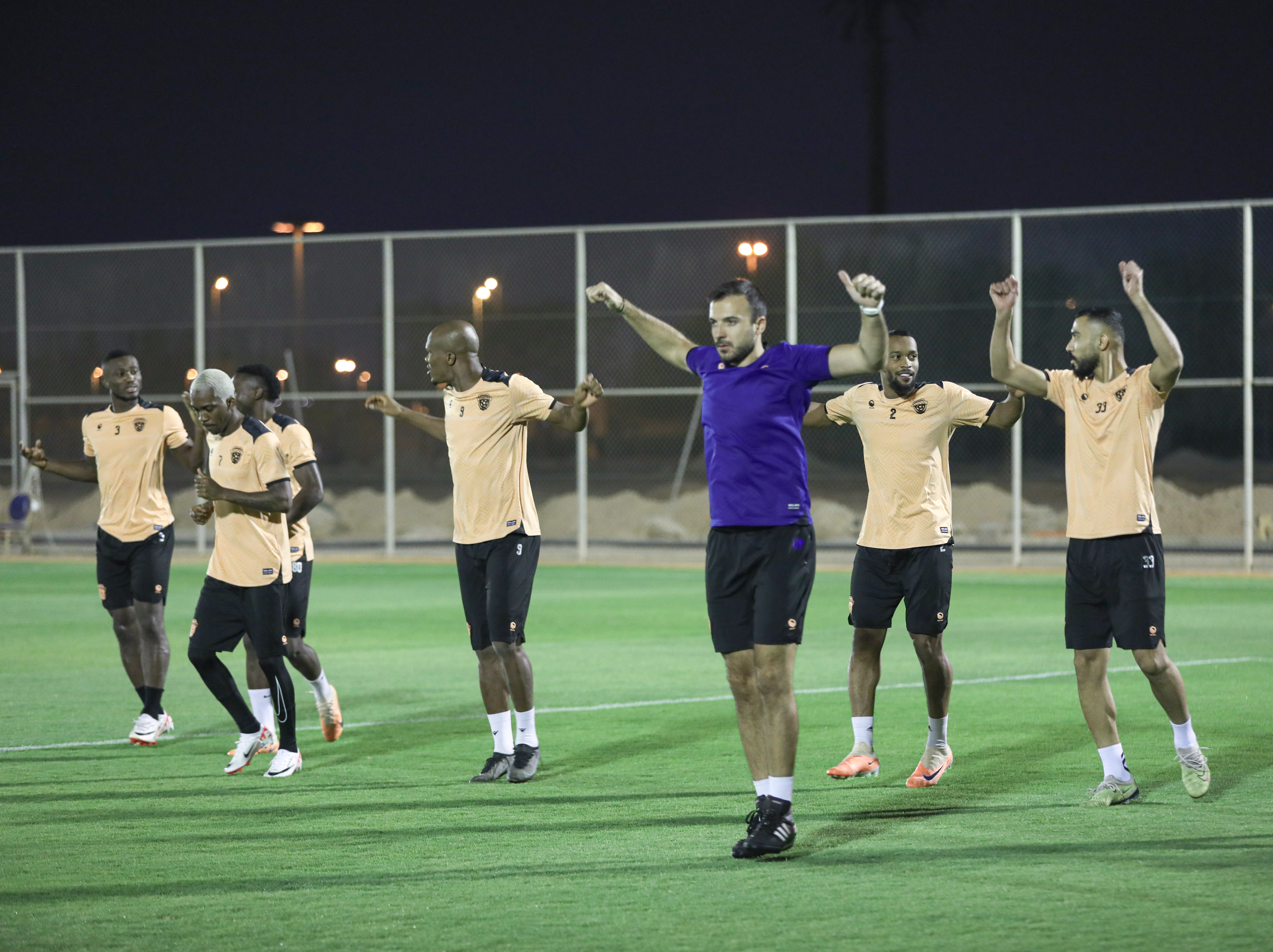 الفيحاء يستأنف تمارينه بحصتين تدريبيتين استعداداً لمواجهة الاتحاد