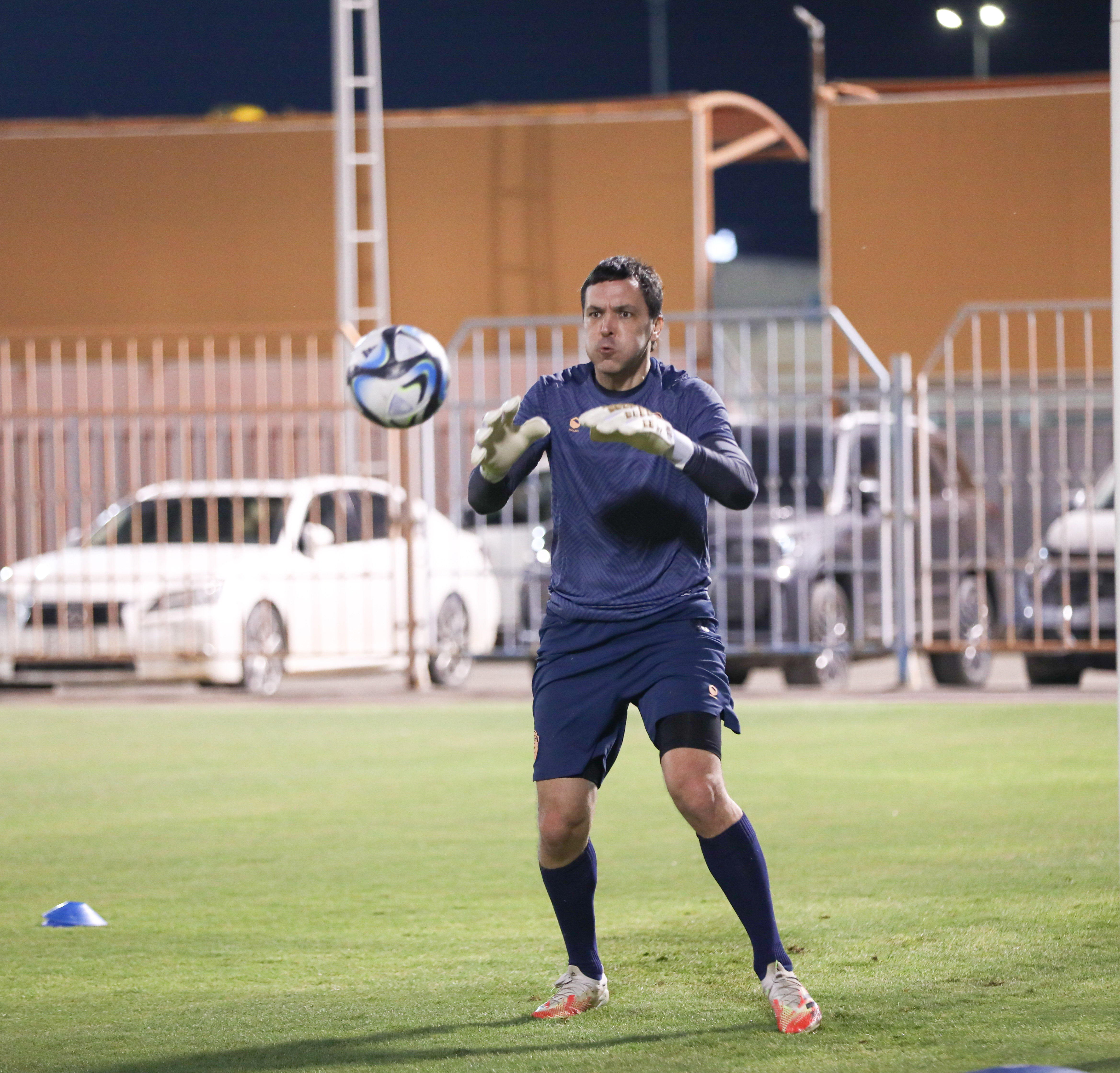 الفيحاء يواصل تدريباته اليومية استعداداً لمواجهة النصر