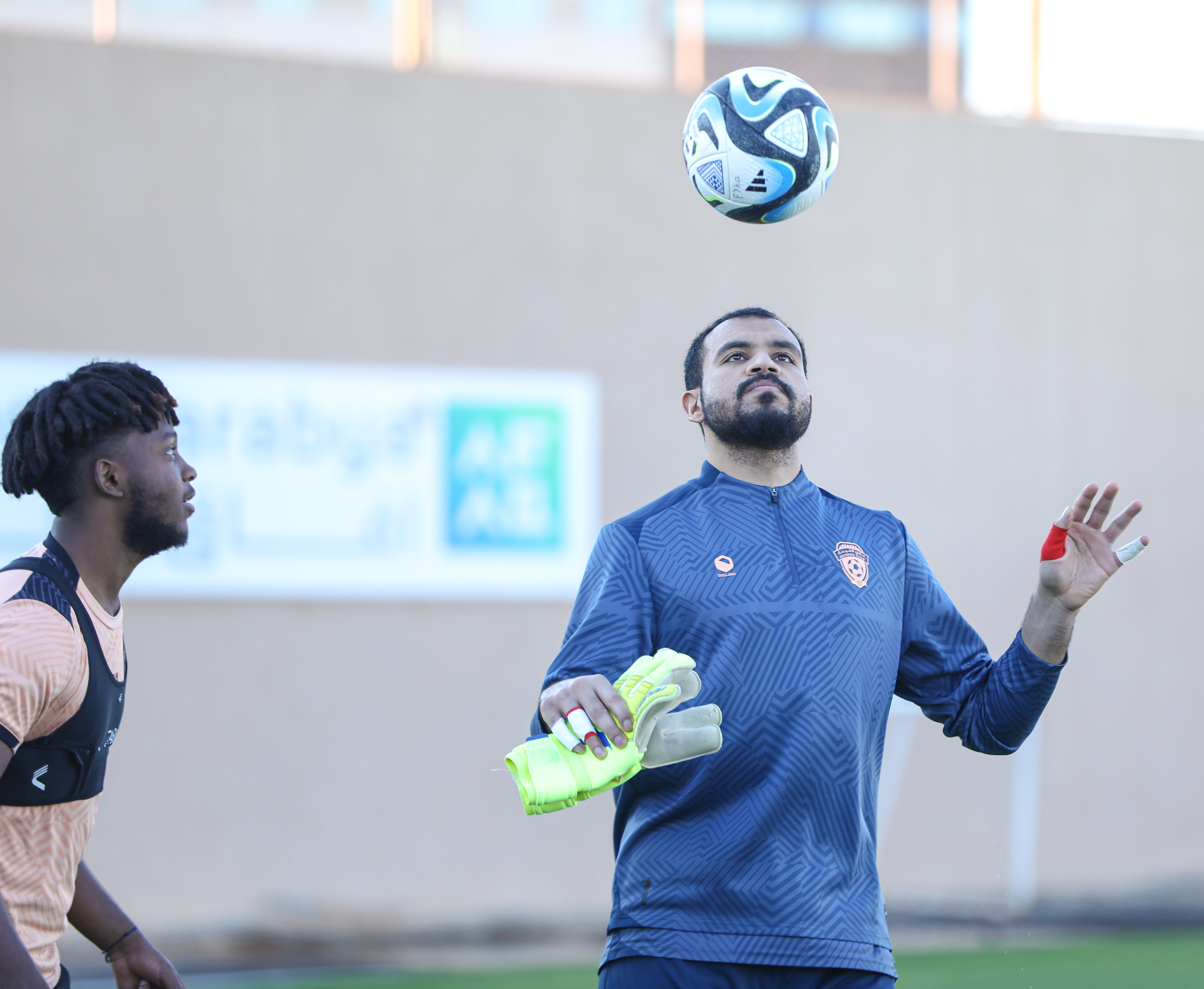 الفيحاء ينهي تحضيراته لمواجهة النصر، وبعثة الفريق تغادر إلى الرياض