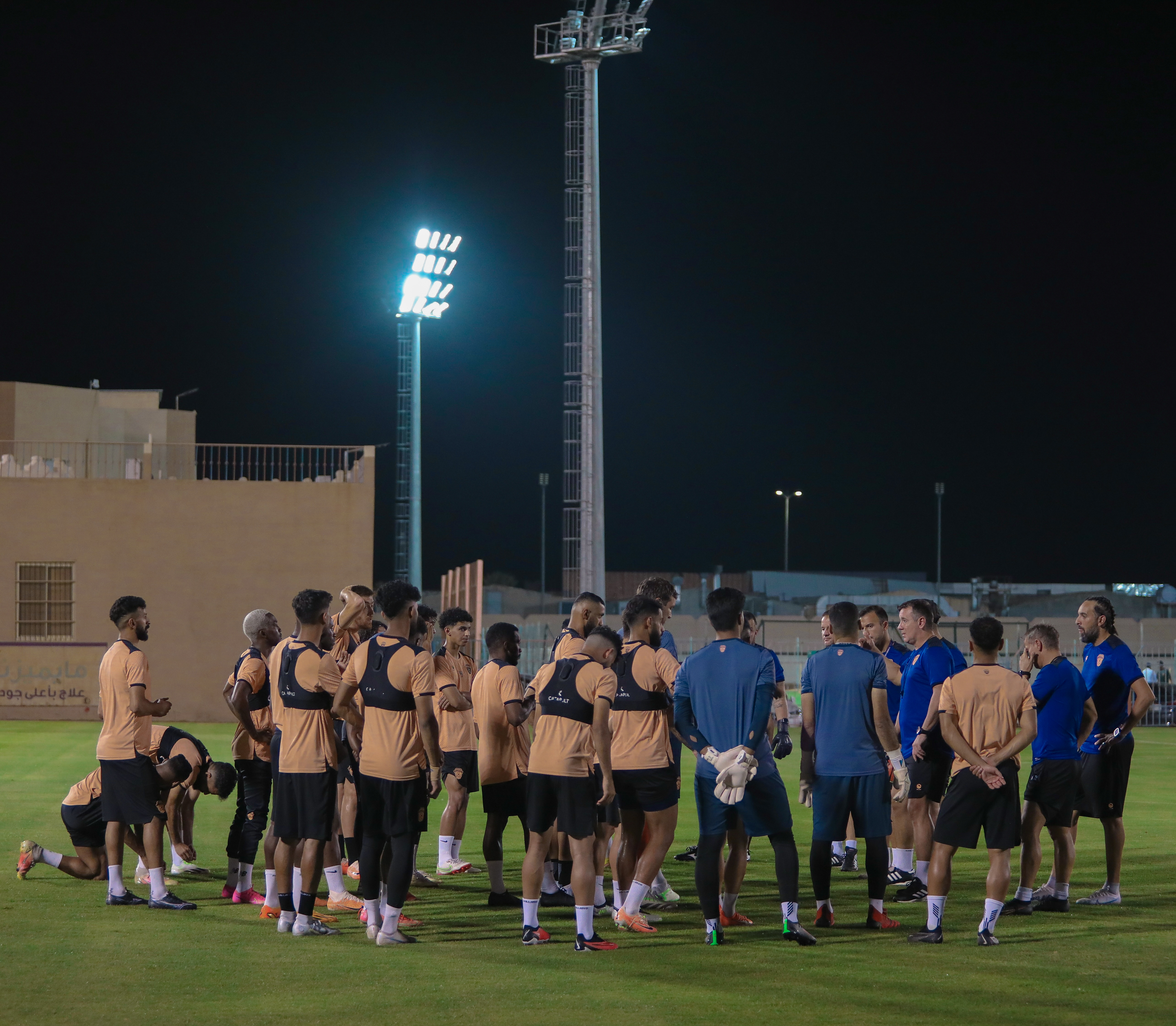 الفيحاء يواصل تحضيراته لمواجهة الهلال على فترتين صباحية ومسائية