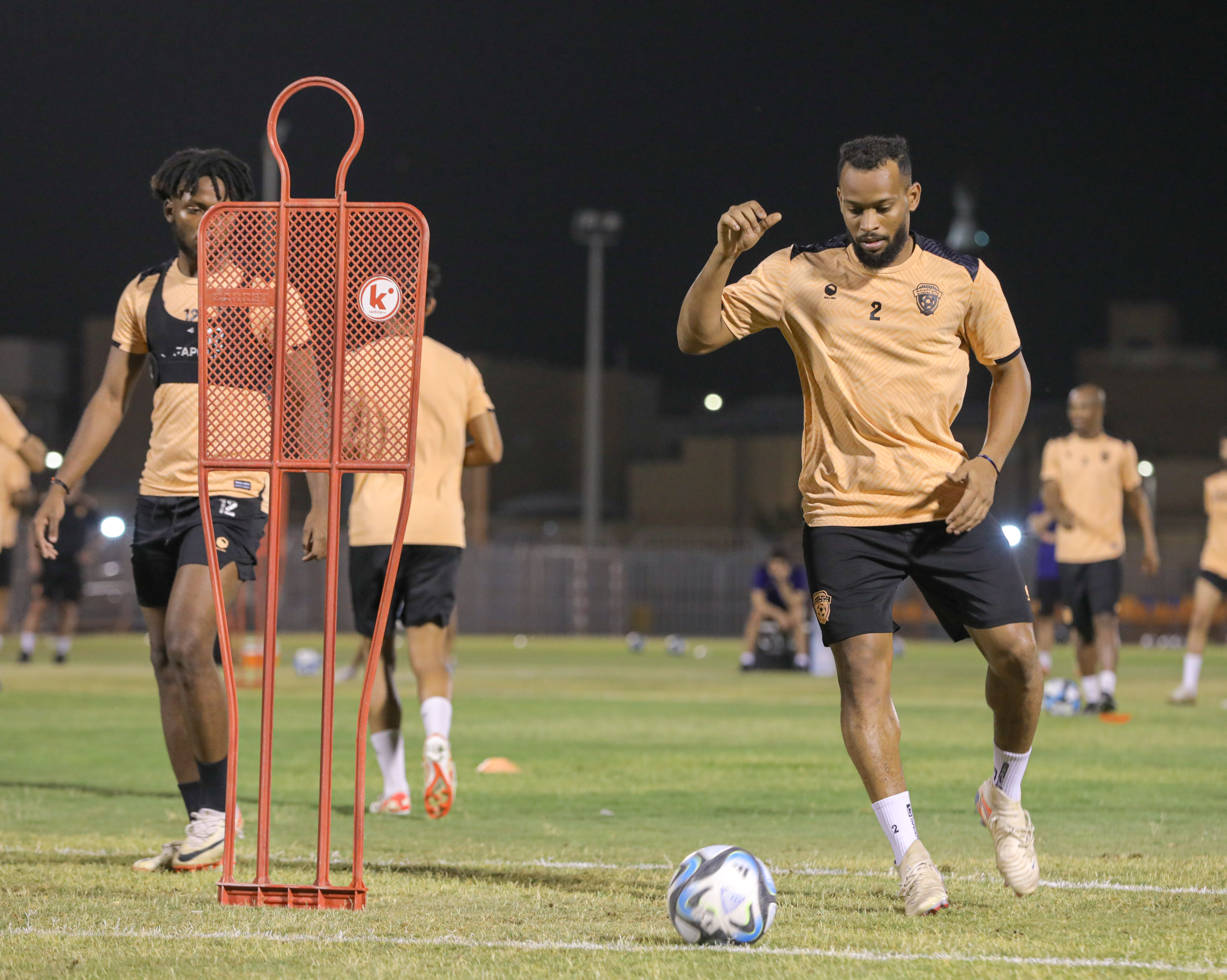 الفيحاء يواصل تدريباته اليومية استعداداً لمواجهة التعاون