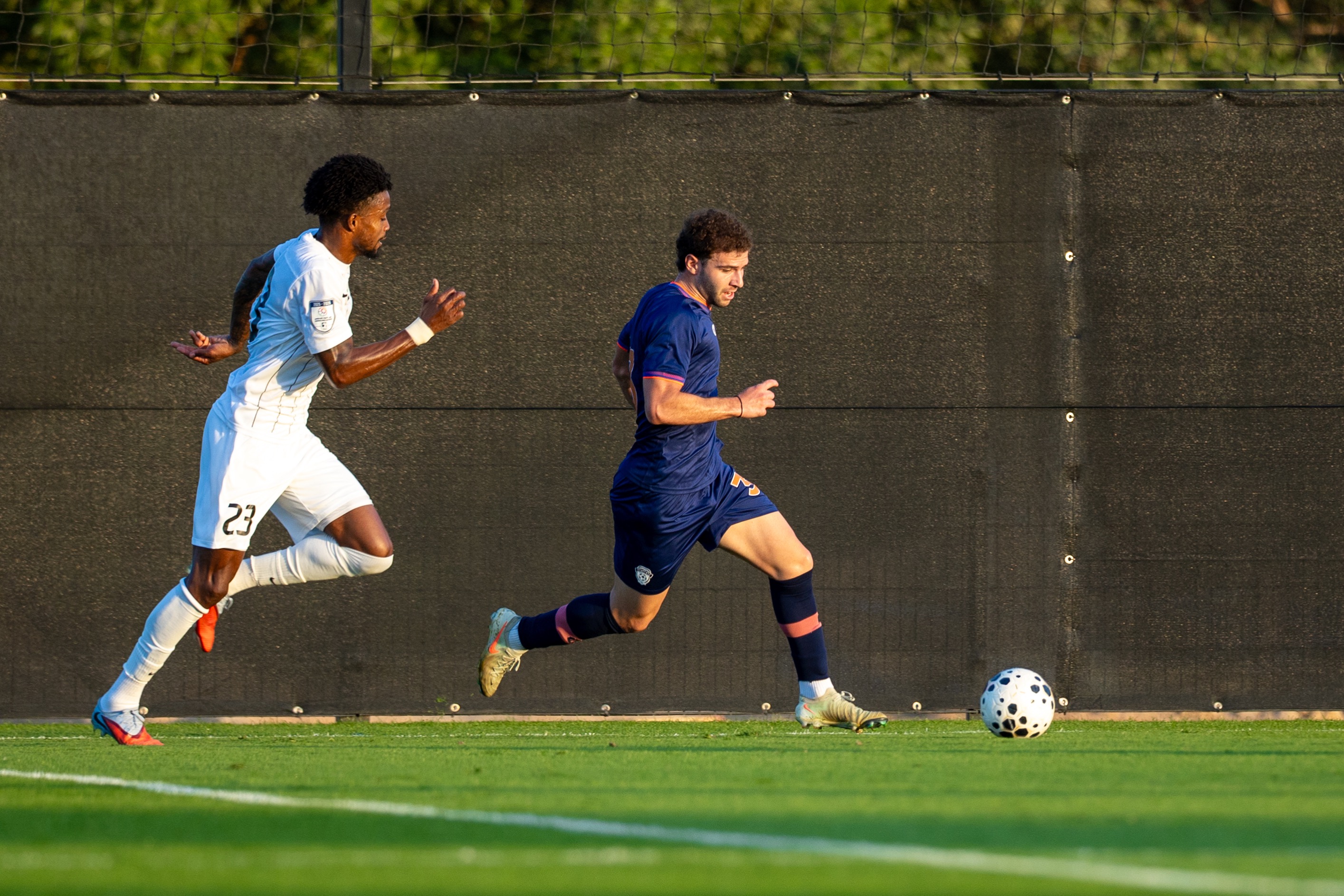 الفيحاء يخسر ودياً أمام البطائح الإماراتي ضمن معسكر العين التحضيري