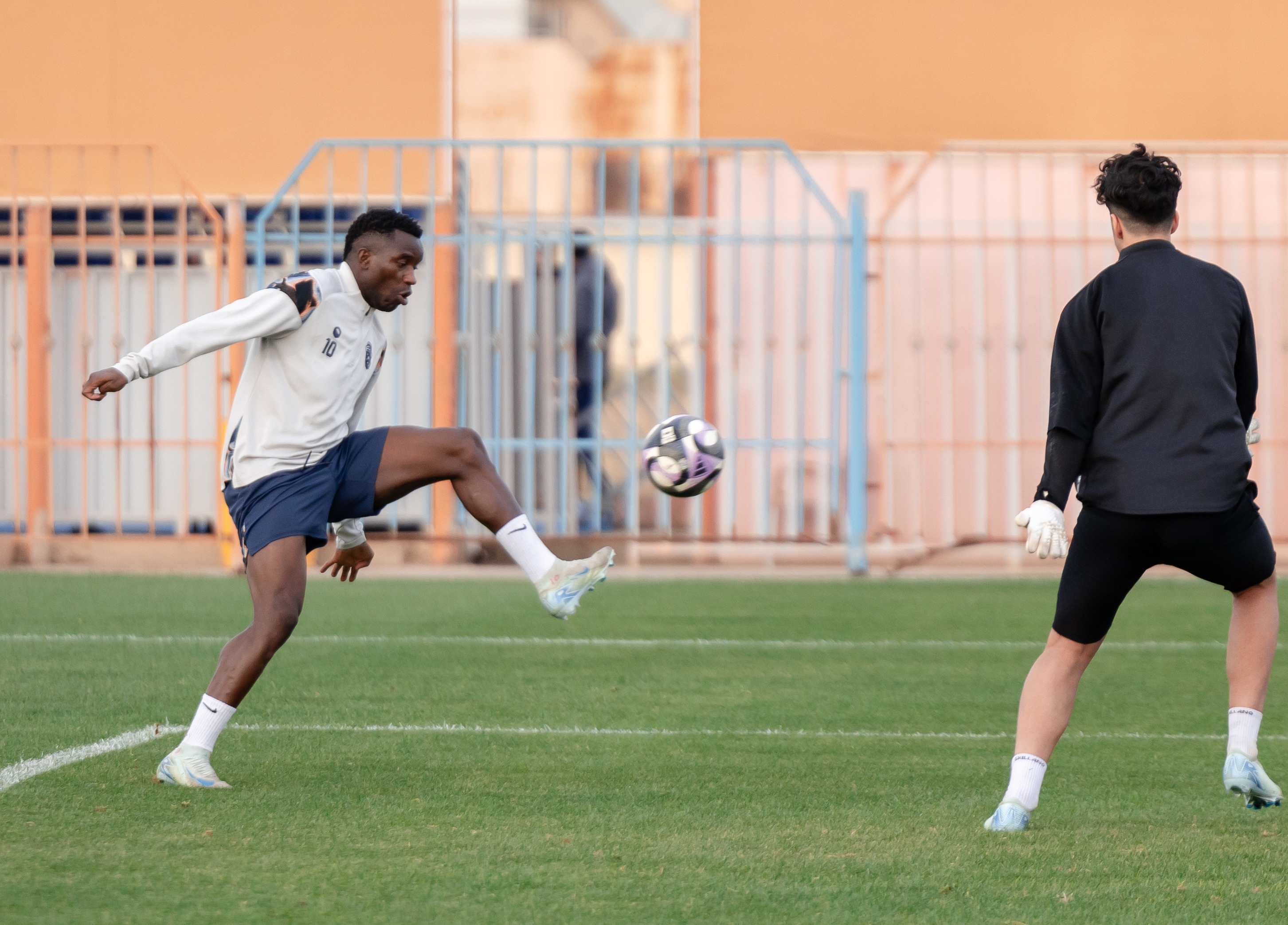 الفيحاء يجري مرانه الرئيس استعداداً لمواجهة الإتحاد