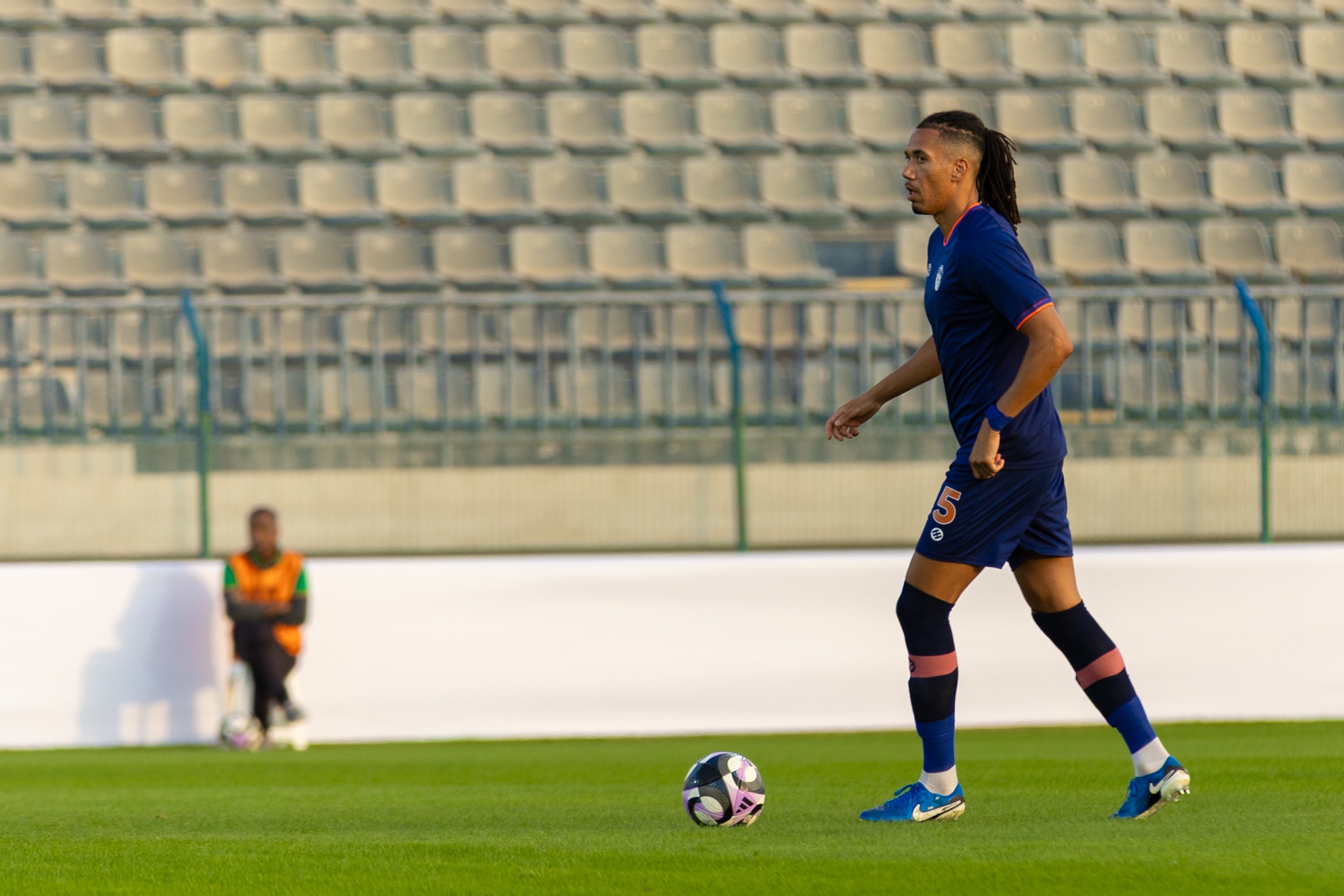 الفيحاء يختتم معسكره الإعدادي بودية شباب الأهلي الإماراتي