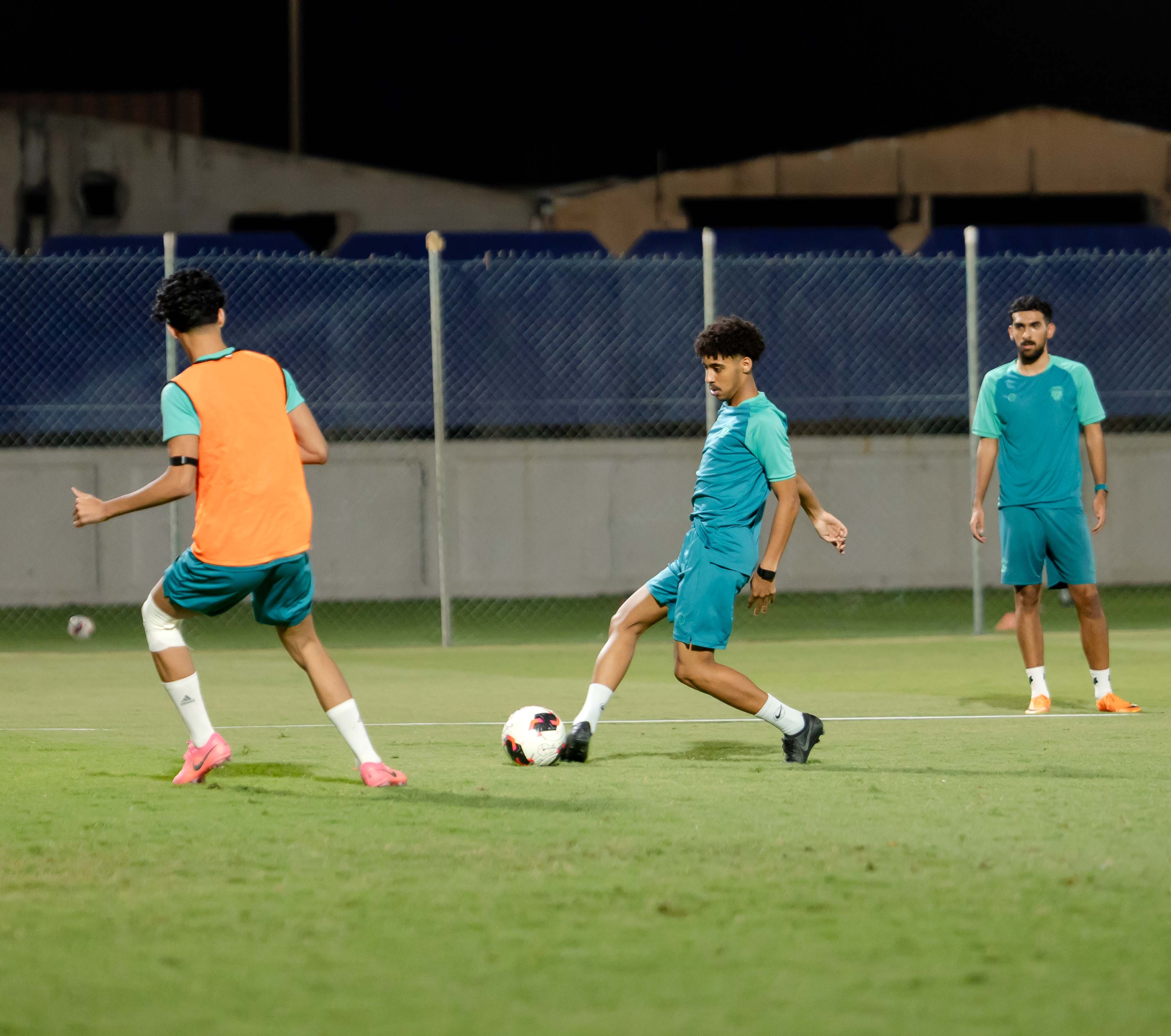 الفيحاء U21 يُجري تمرينه الرئيس استعدادًا لملاقاة النجمة .