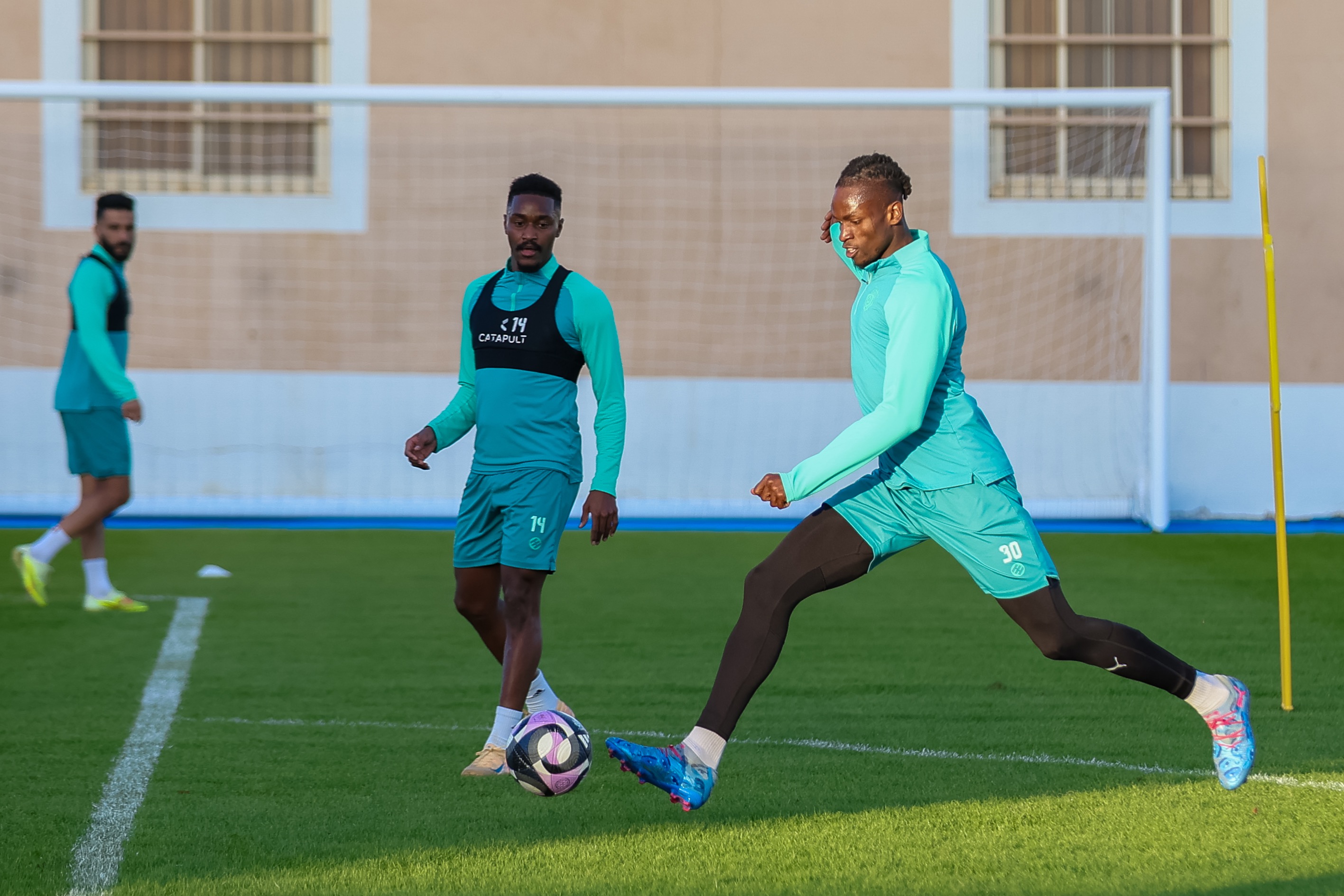 الفيحاء يجري مرانه الرئيس استعداداً لمواجهة الحزم