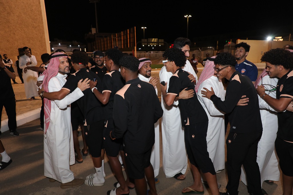 استقبال أبطال دوري الدرجة الأولى تحت 19 سنة