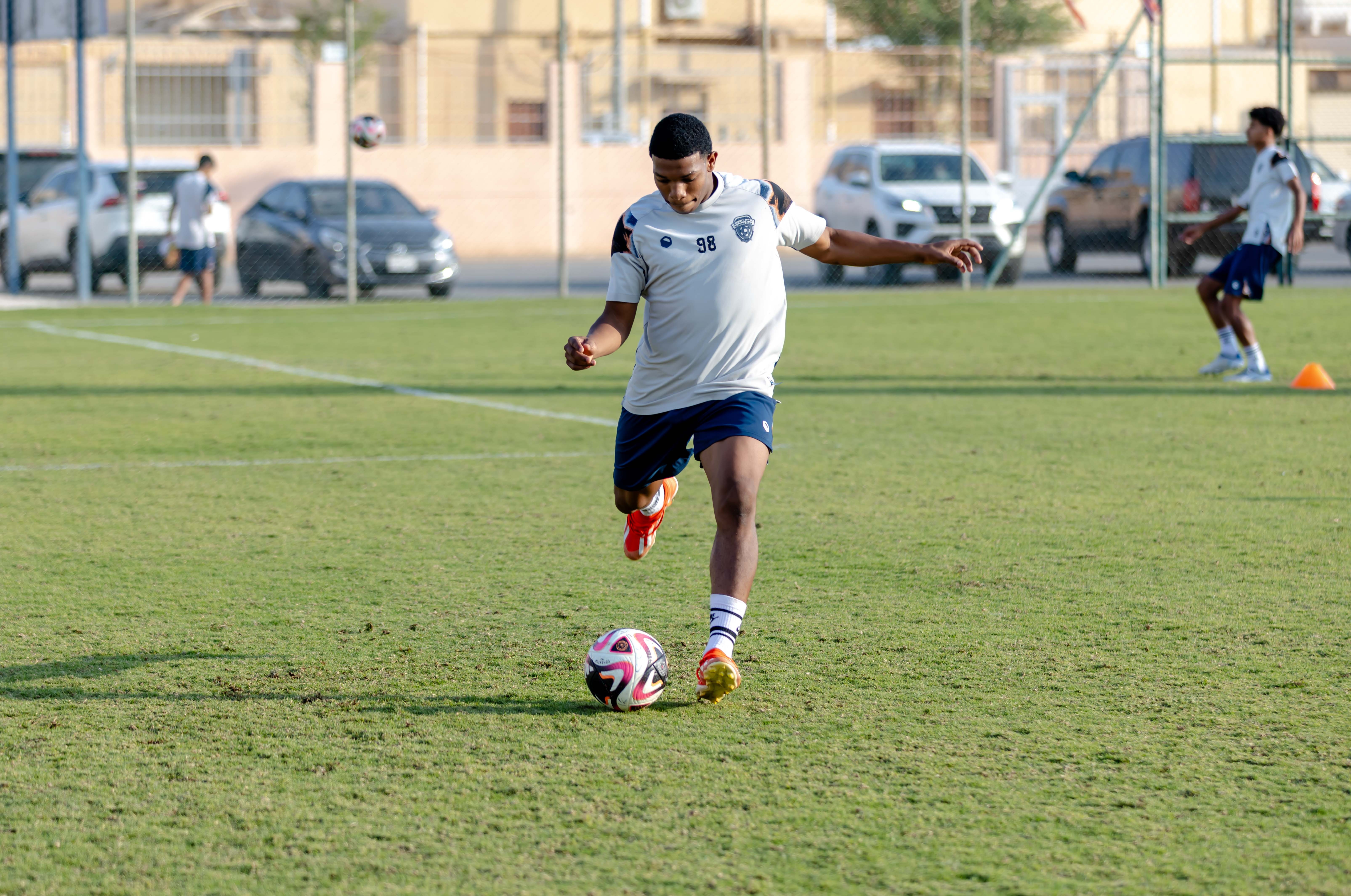 الفيحاء تحت 17 سنة يواصل تحضيراته لمواجهة نظيره نادي هجر لمواجهة هجر
