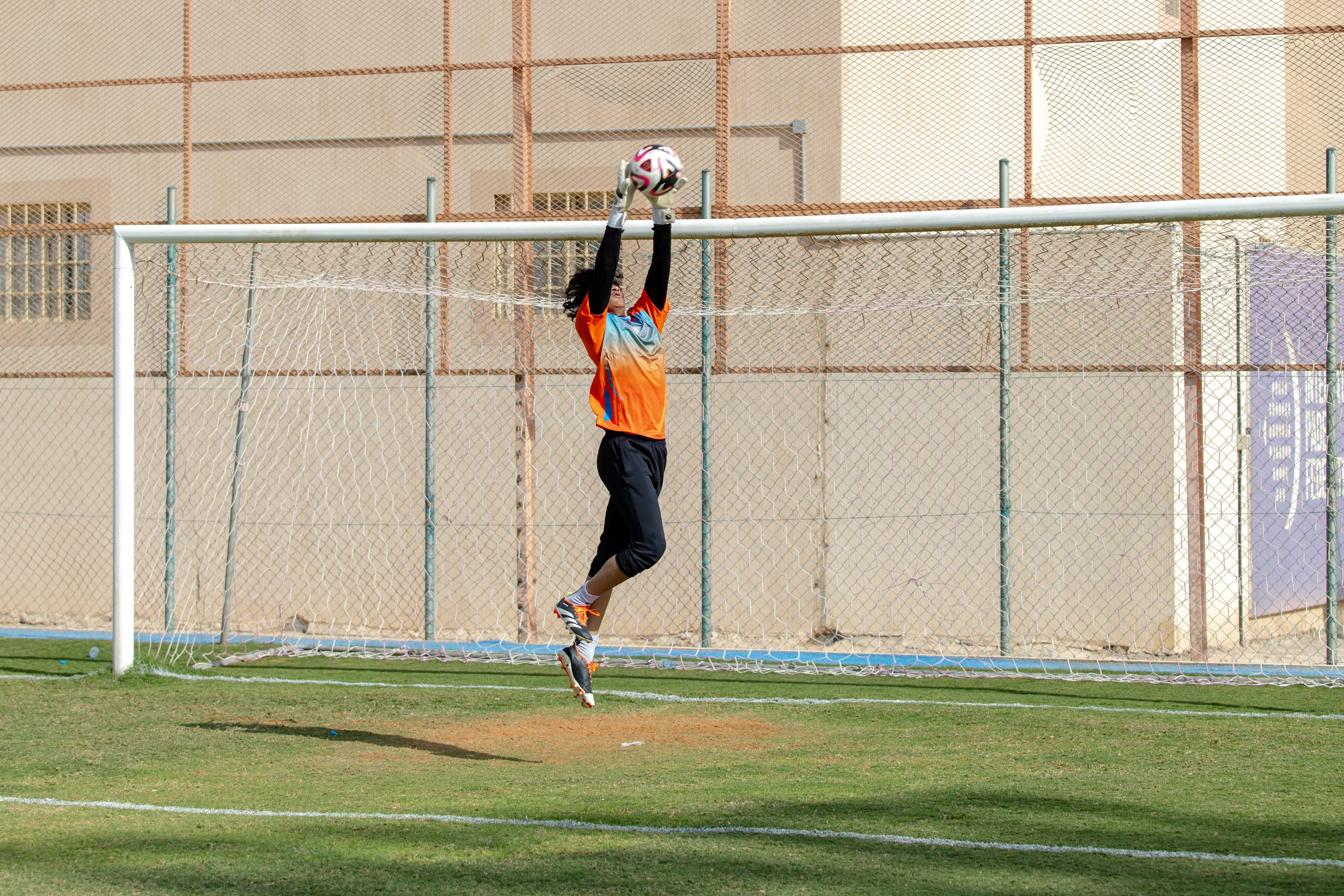 الفيحاء تحت 17 سنة يجري تمرينه الرئيس لمواجهة نظيره نادي الامجاد