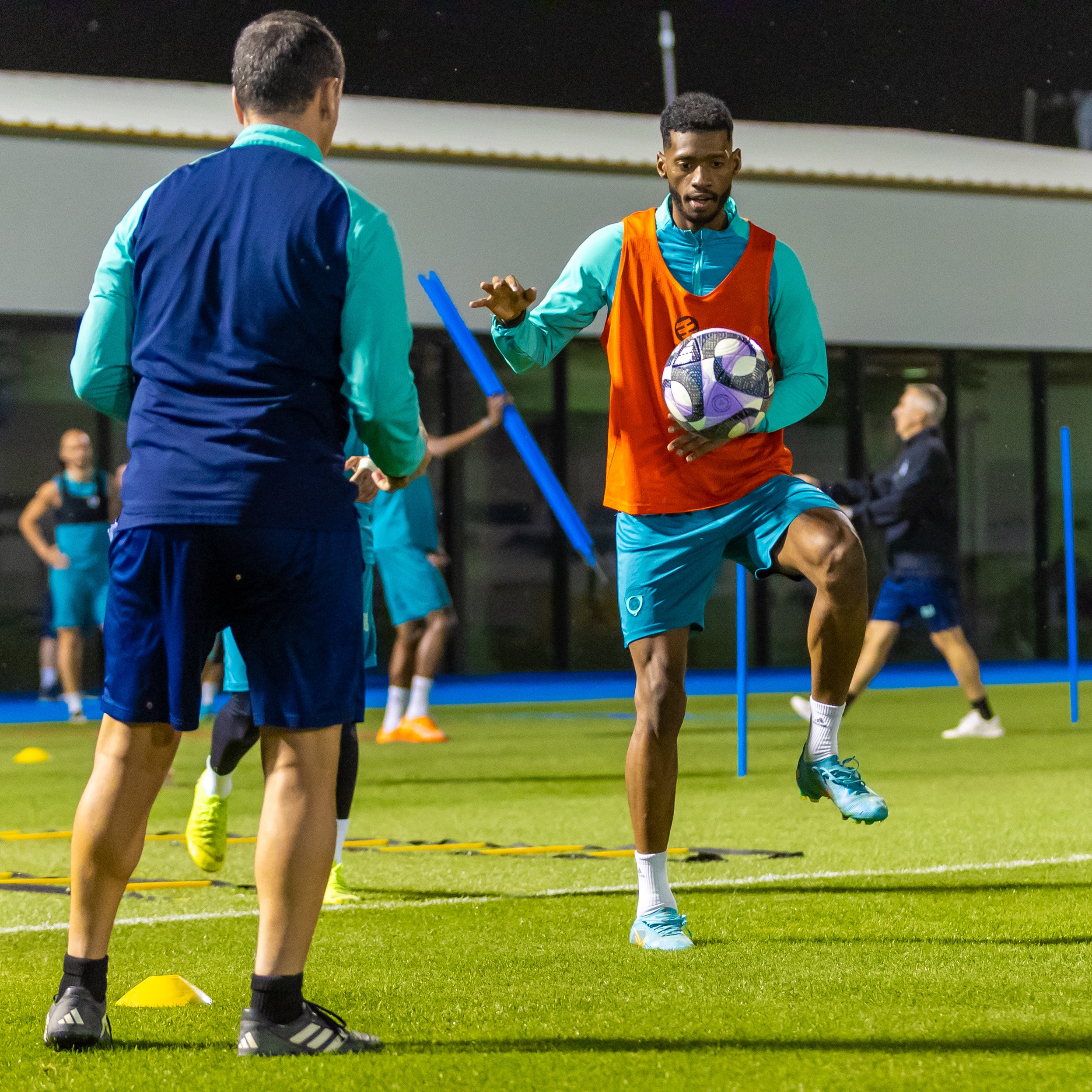 الفيحاء يستأنف تدريباته استعداداً لمواجهة الأهلي