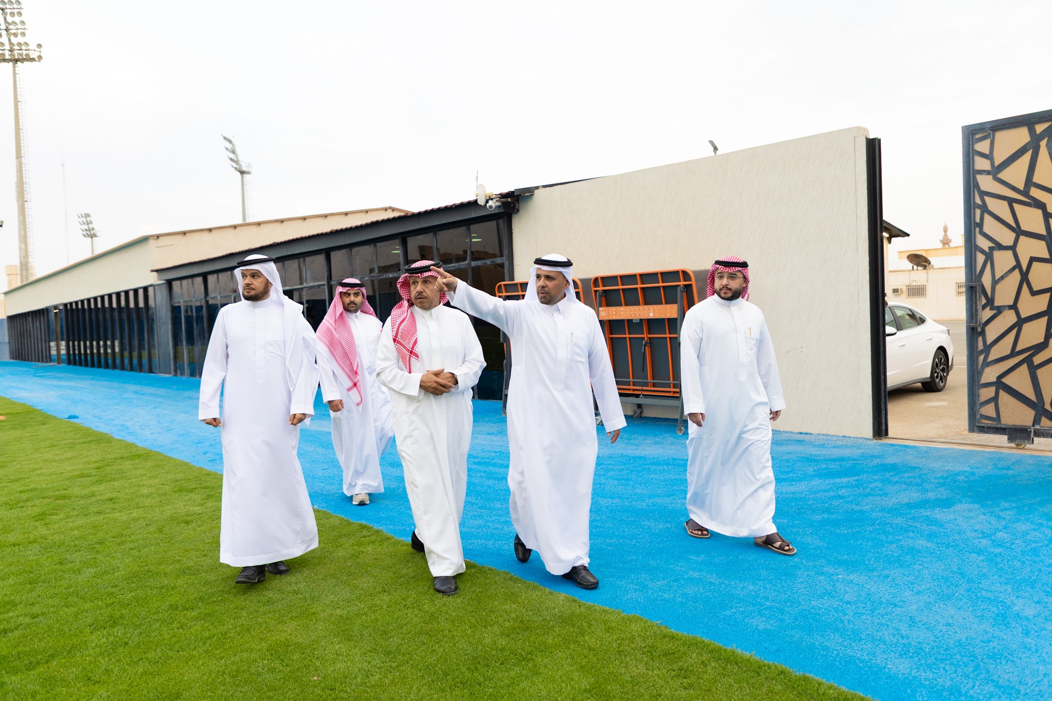 رئيس نادي الاعتماد الأستاذ محمد بن سليمان الجنيّح يزور الفيحاء