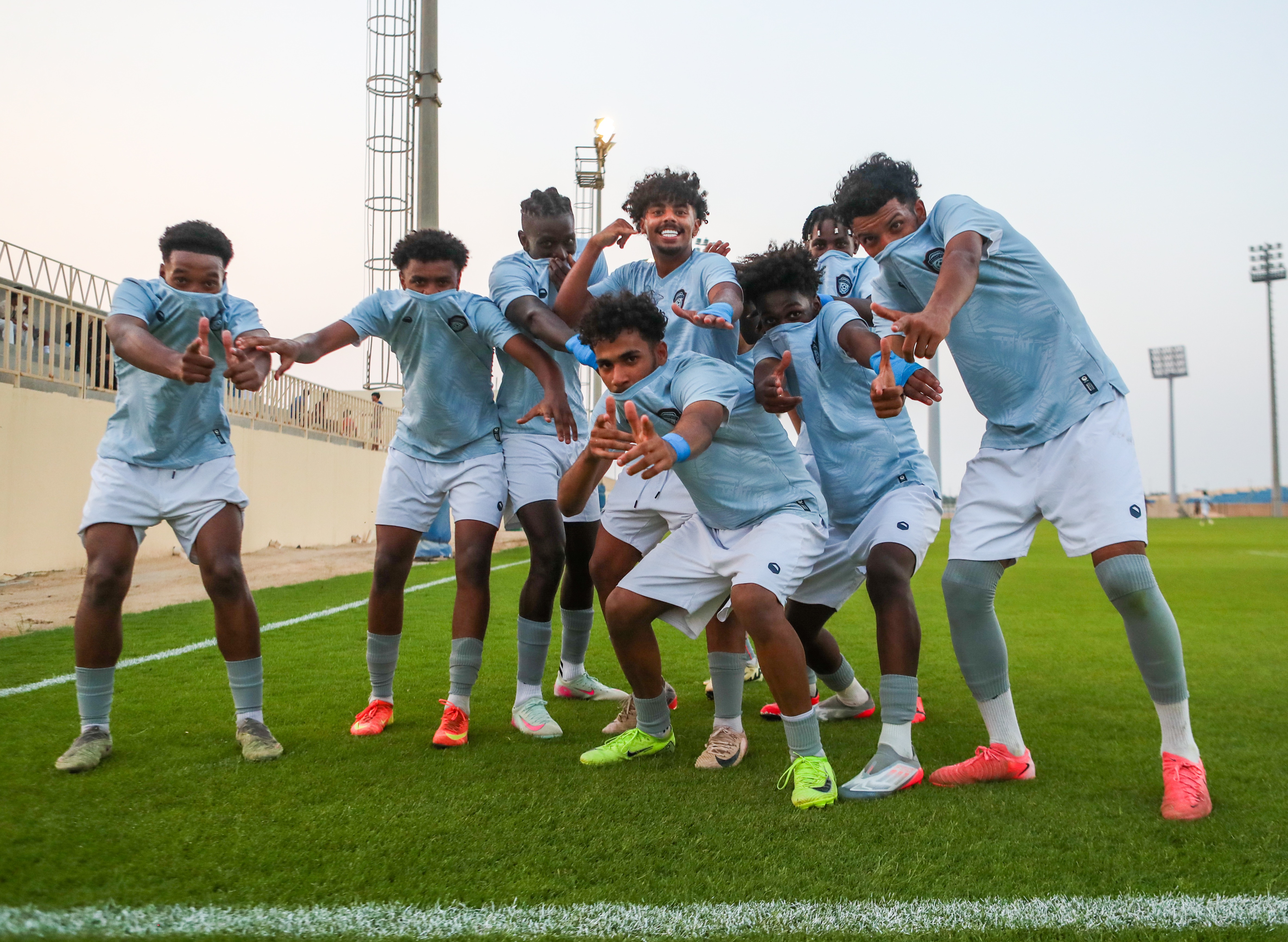 الفيحاء‬⁩ تحت 18 سنة يكسب لقاء نظيرة نادي الجيل بستة أهداف .