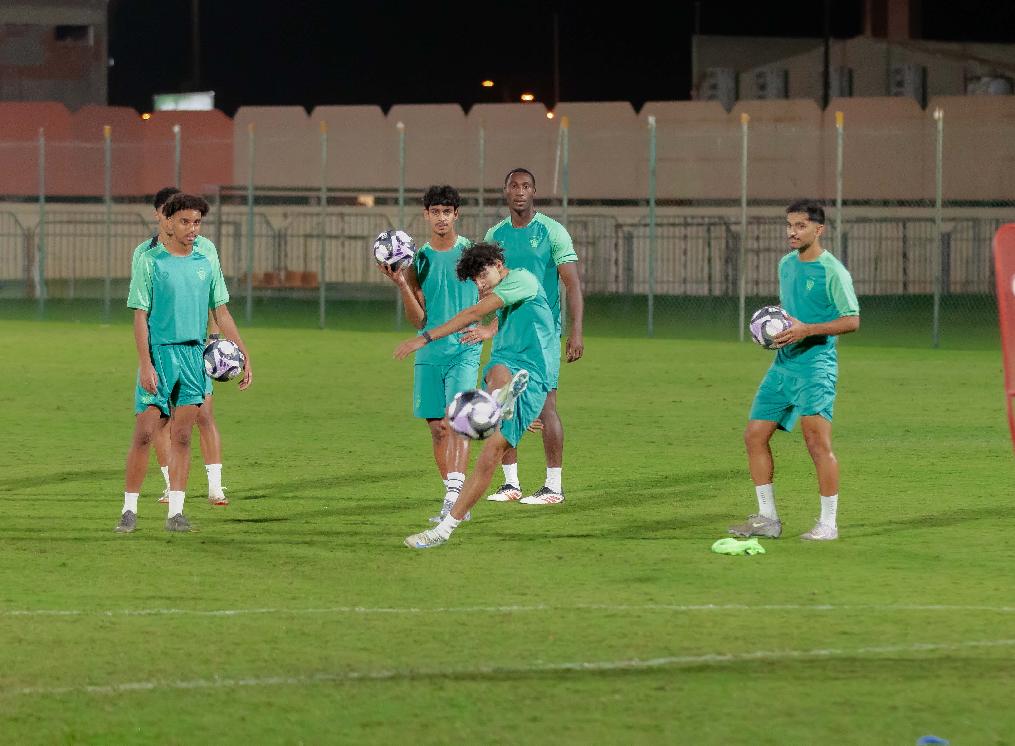 الفيحاء تحت 21 عام يجري تمرينه الرئيس استعداداً لملاقاة العدالة