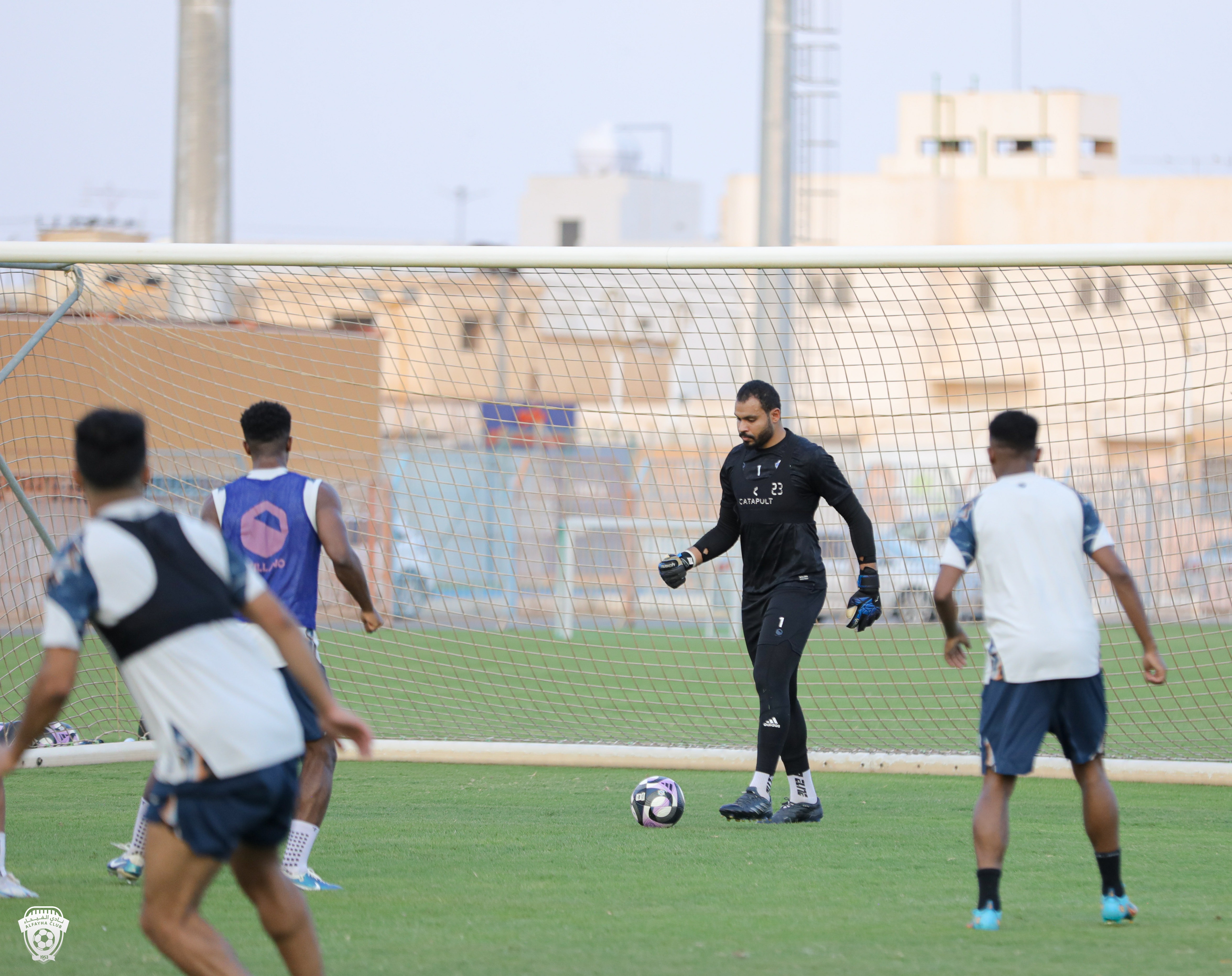 الفيحاء ينهي تحضيراته لمواجهة النصر وبعثة الفريق تغادر إلى بريدة