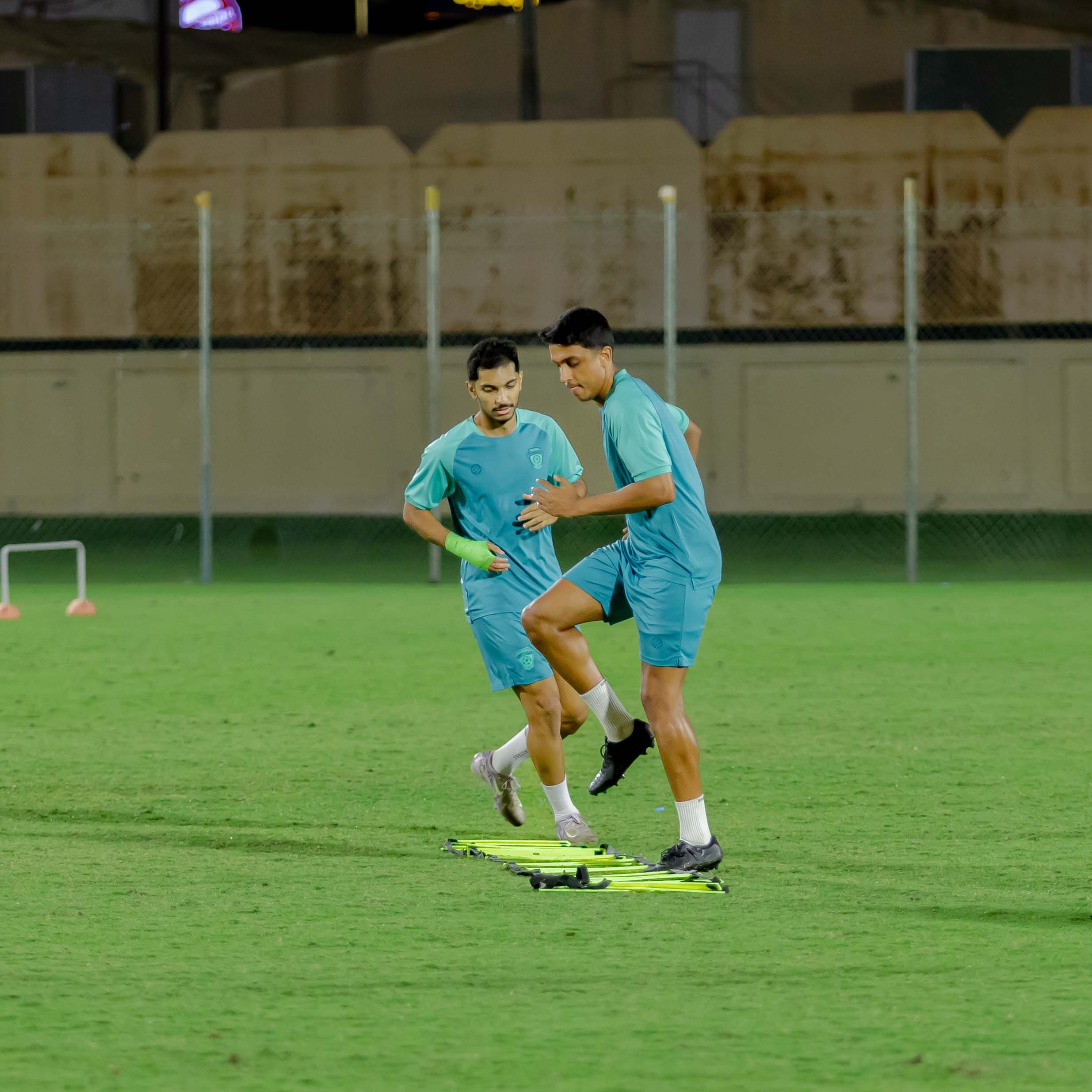 الفيحاء تحت 21 عامًا يُجري تمرينه الرئيس استعدادًا لملاقاة القادسية .