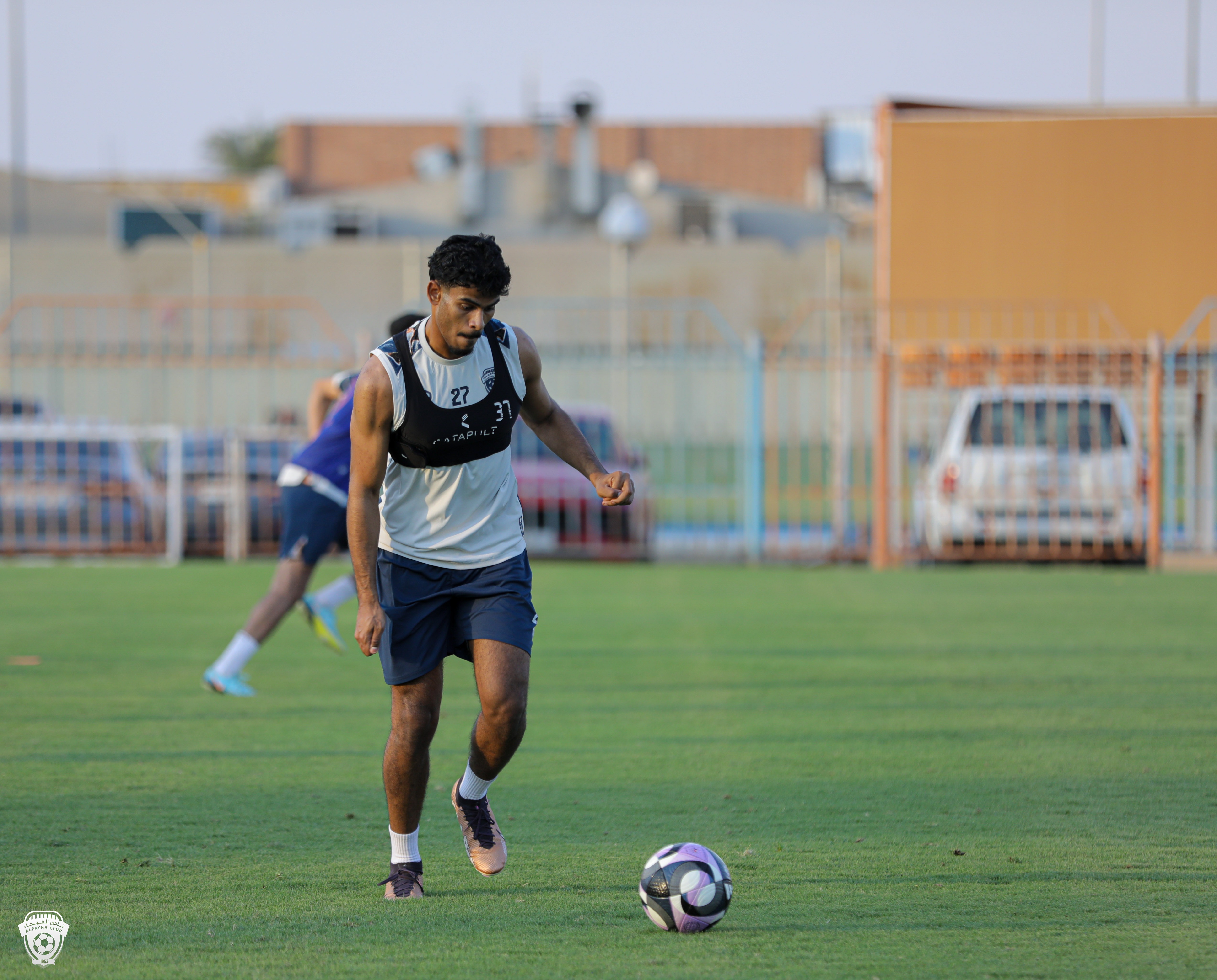 الفيحاء ينهي تحضيراته لمواجهة النصر وبعثة الفريق تغادر إلى بريدة