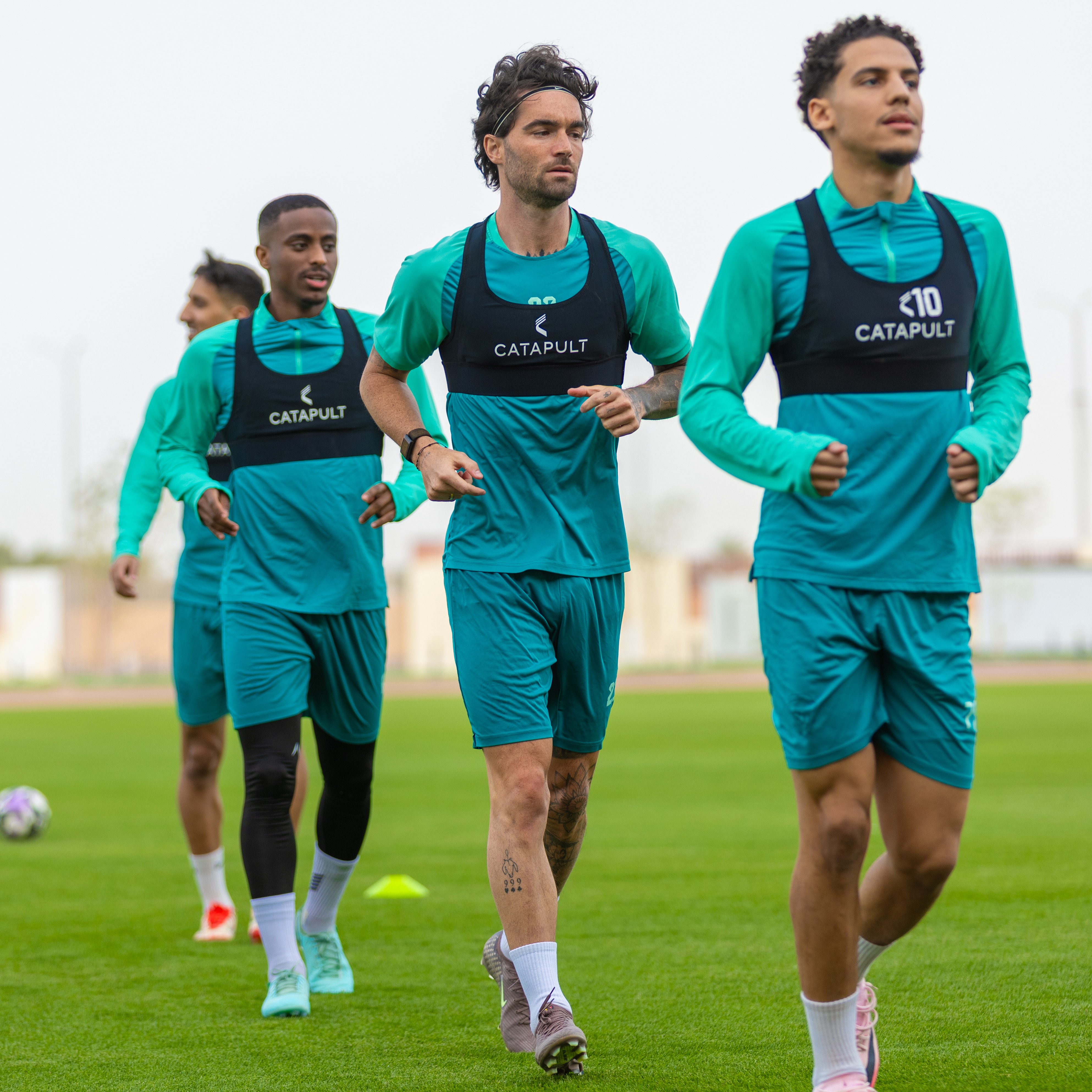 الفيحاء يصل إلى تبوك وينهي تحضيراته لمواجهة نيوم