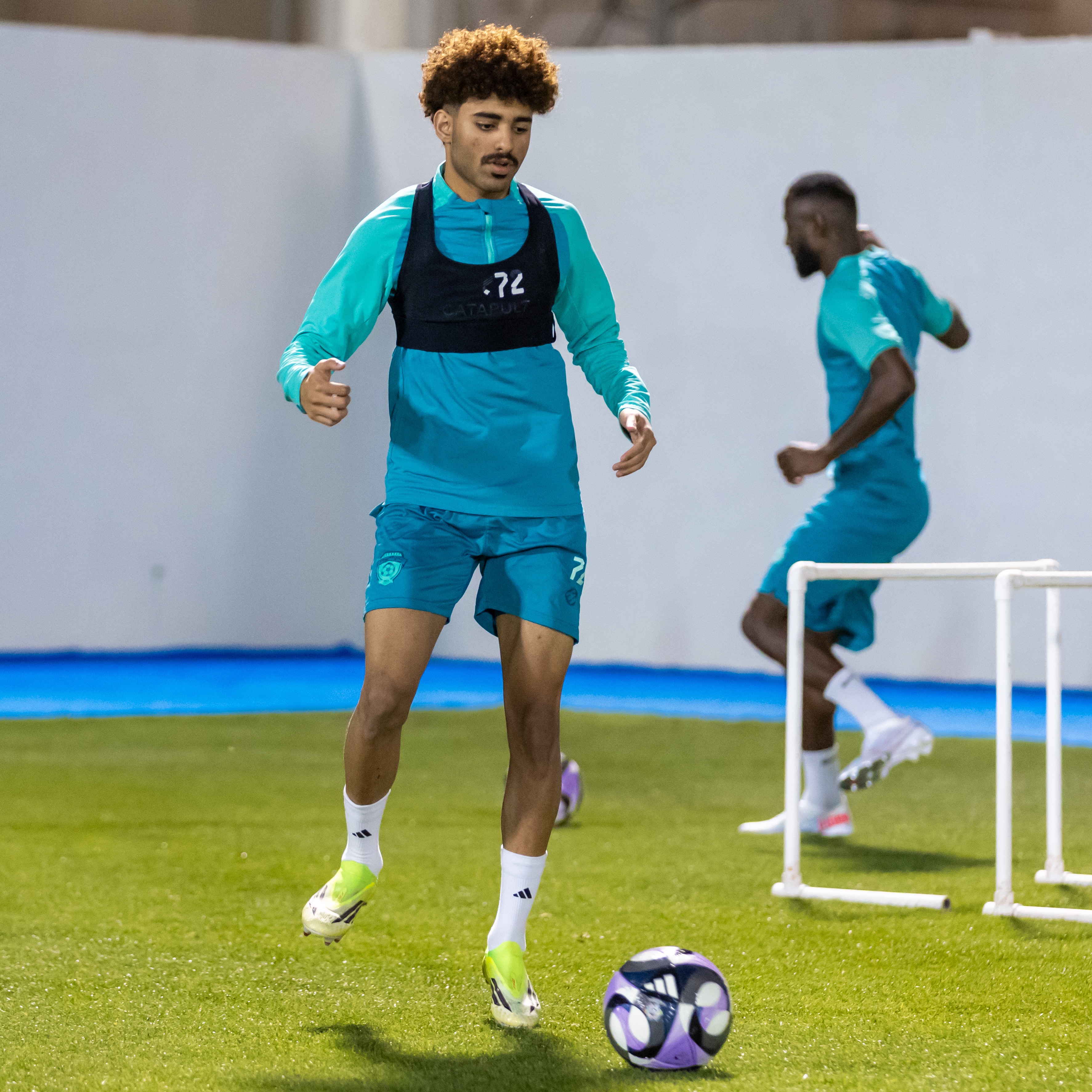 الفيحاء يستأنف تدريباته على ملعب معالي الشيخ عبدالعزيز التويجري بالنادي