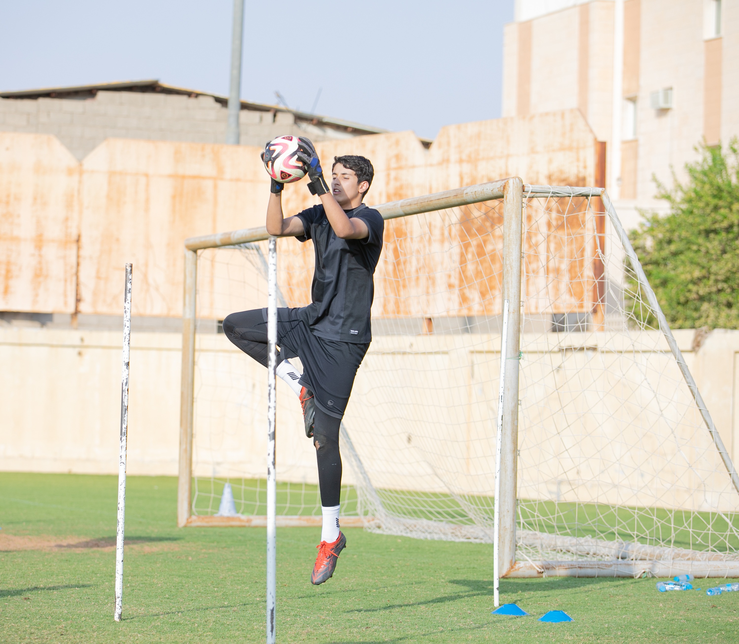 الفيحاء تحت 15 سنة يواصل تحضيراته اليومية لمواجهة نظيره نادي الأهلي