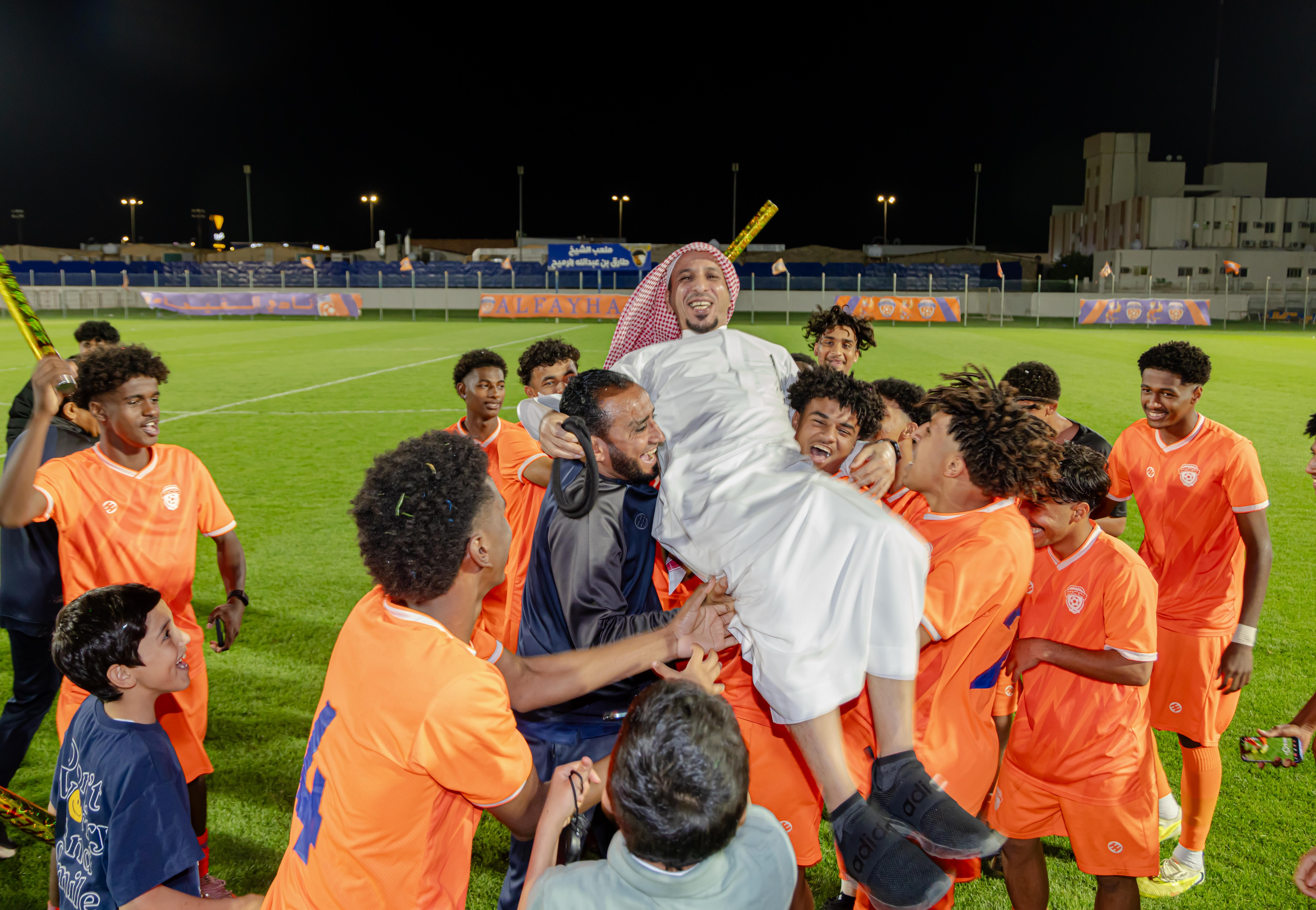 الفيحاء يحتفي بصعود فريق 17 سنة إلى الدوري الممتاز بعد موسم مميز