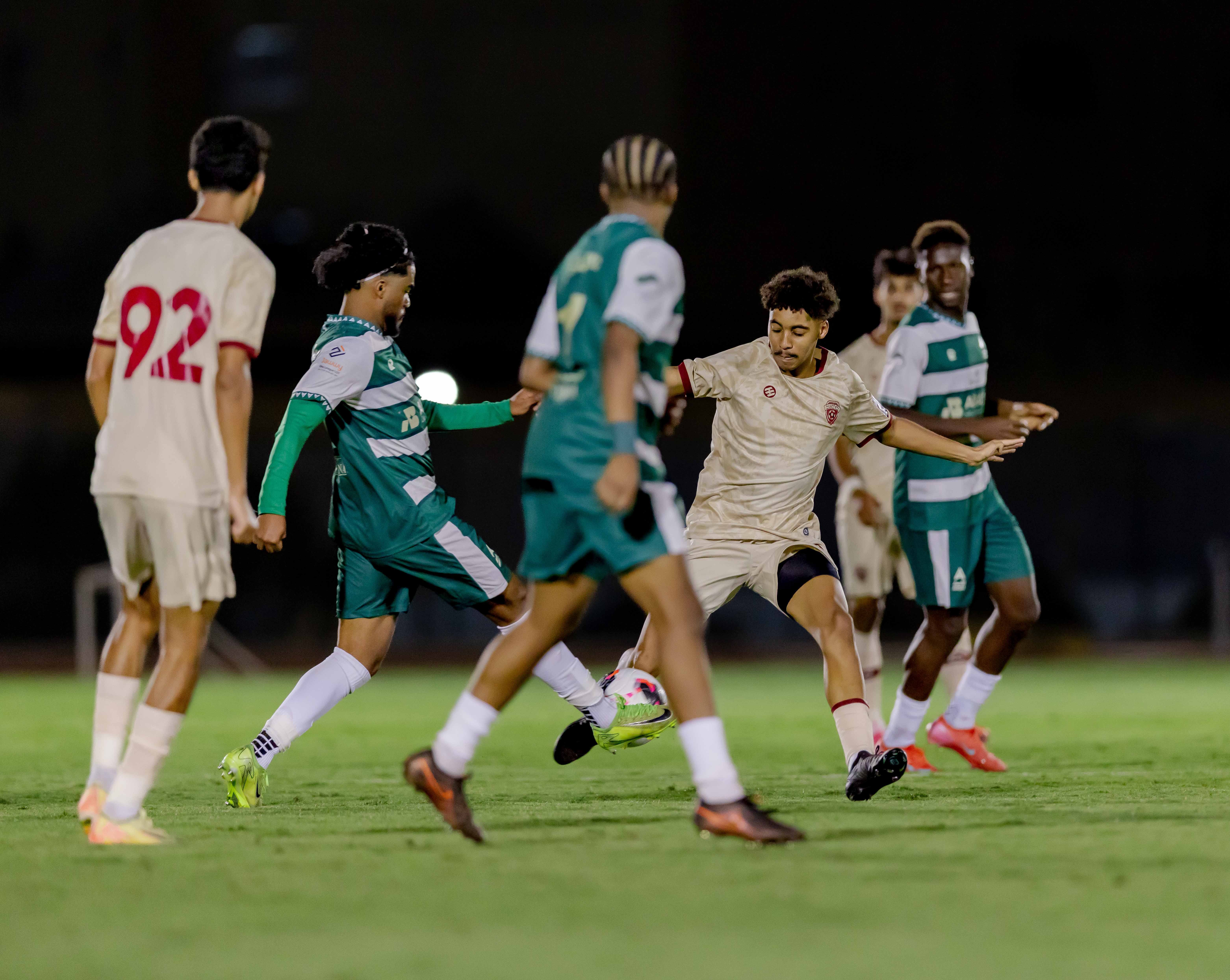 الفيحاء تحت 21 عامًا يكسب مواجهة الأنصار بهدفين ضمن الجولة الثانية من دوري جوي للنخبة U21.
