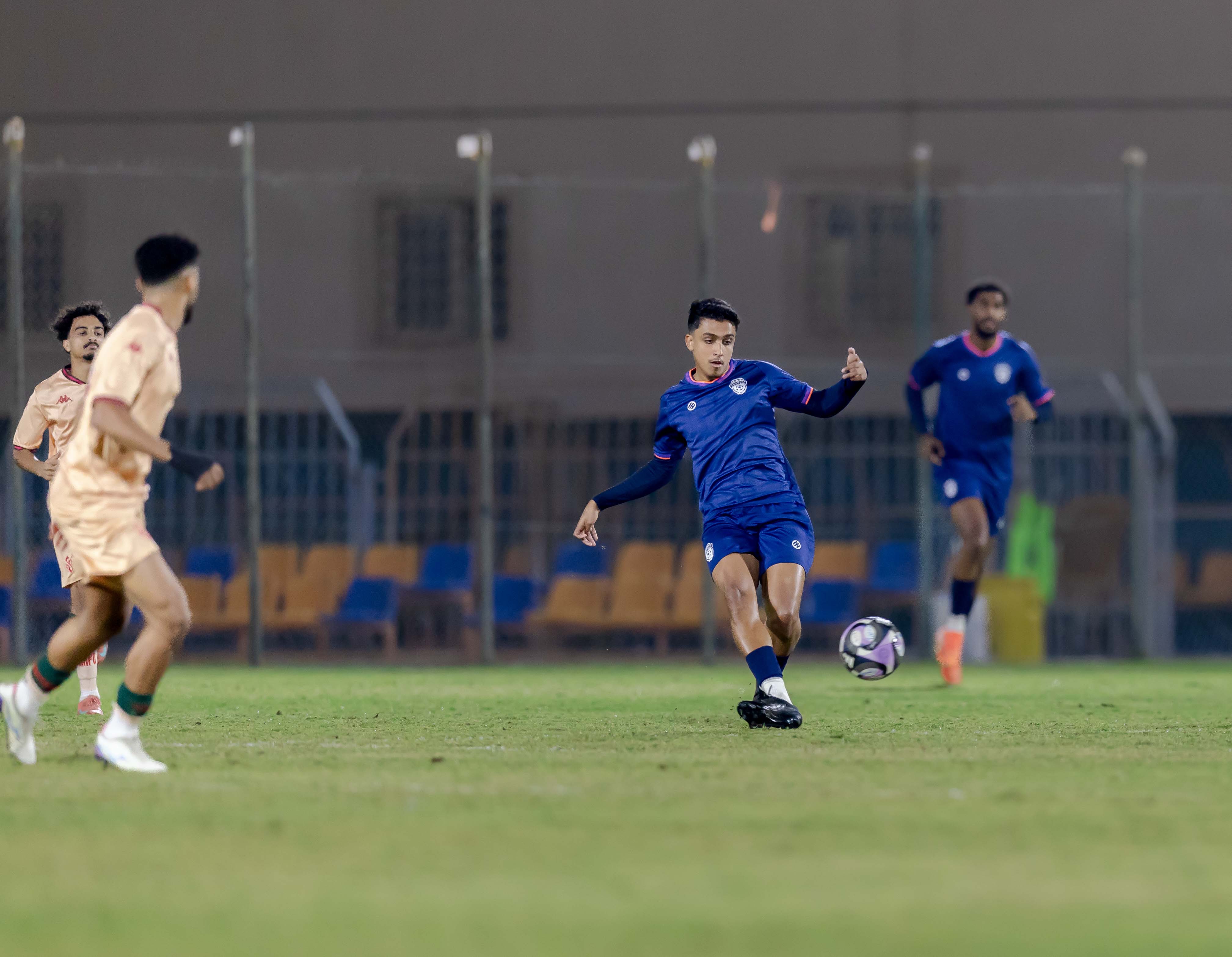 الفيحاء تحت 21 عامًا يتعادل مع نظيره الخلود ضمن الجولة التاسعة من دوري جوي للنخبة U21 .