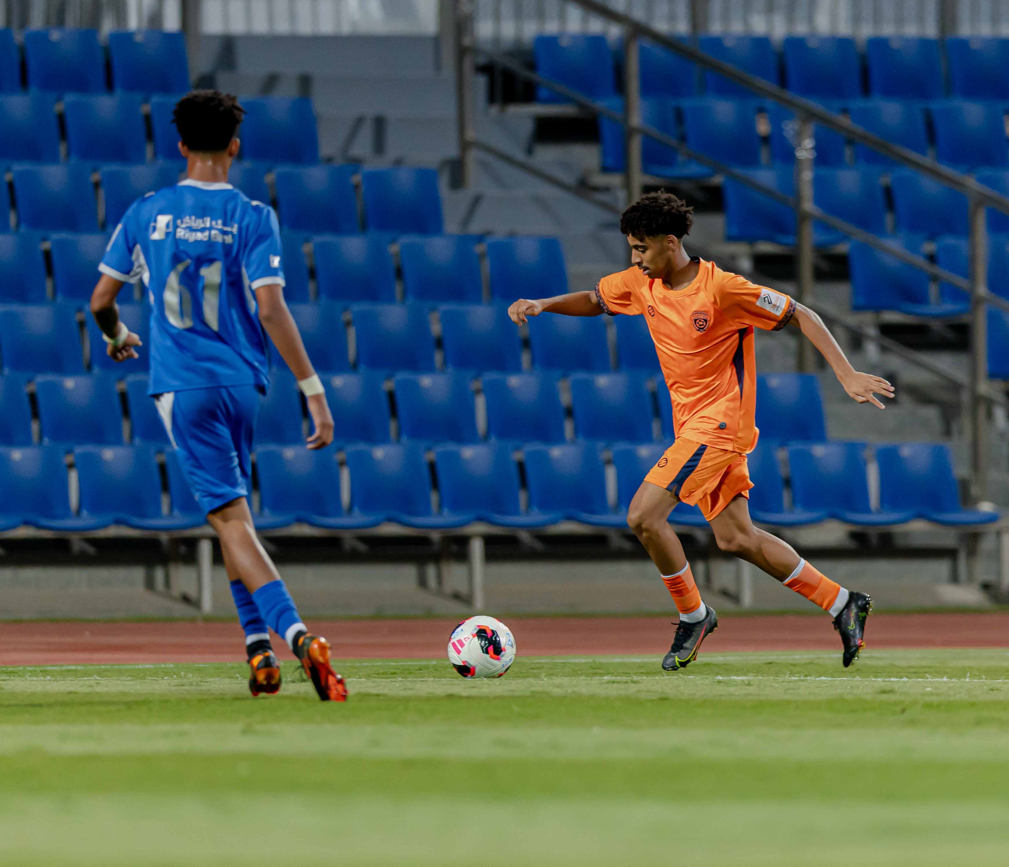 الفيحاء تحت 21 عامًا يخسر مواجهة الهلال ضمن الجولة السابعة من دوري جوي للنخبة U21.