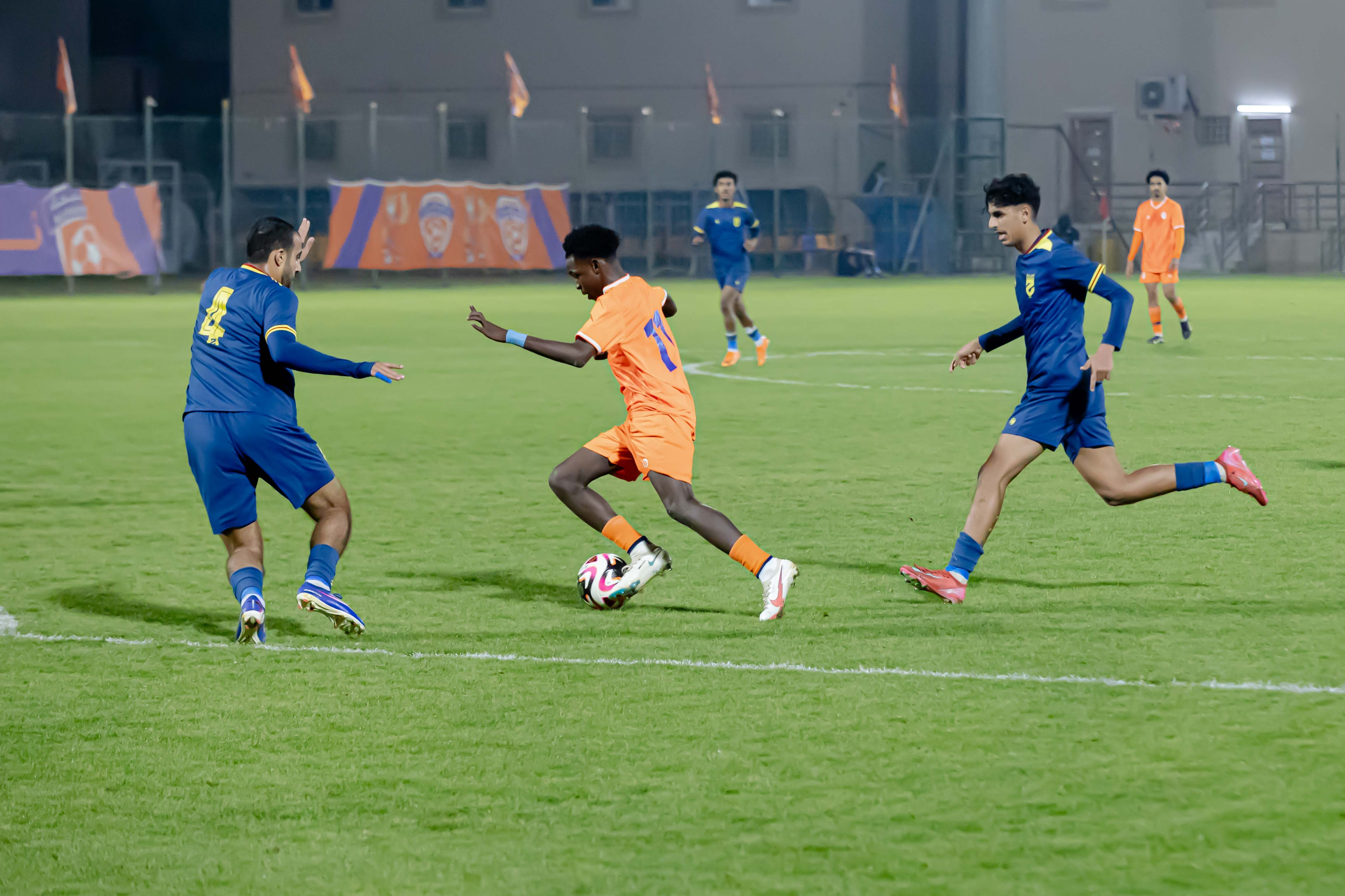 الفيحاء تحت 18 سنة يتعادل ايجابياً مع نظيرة نادي الحزم