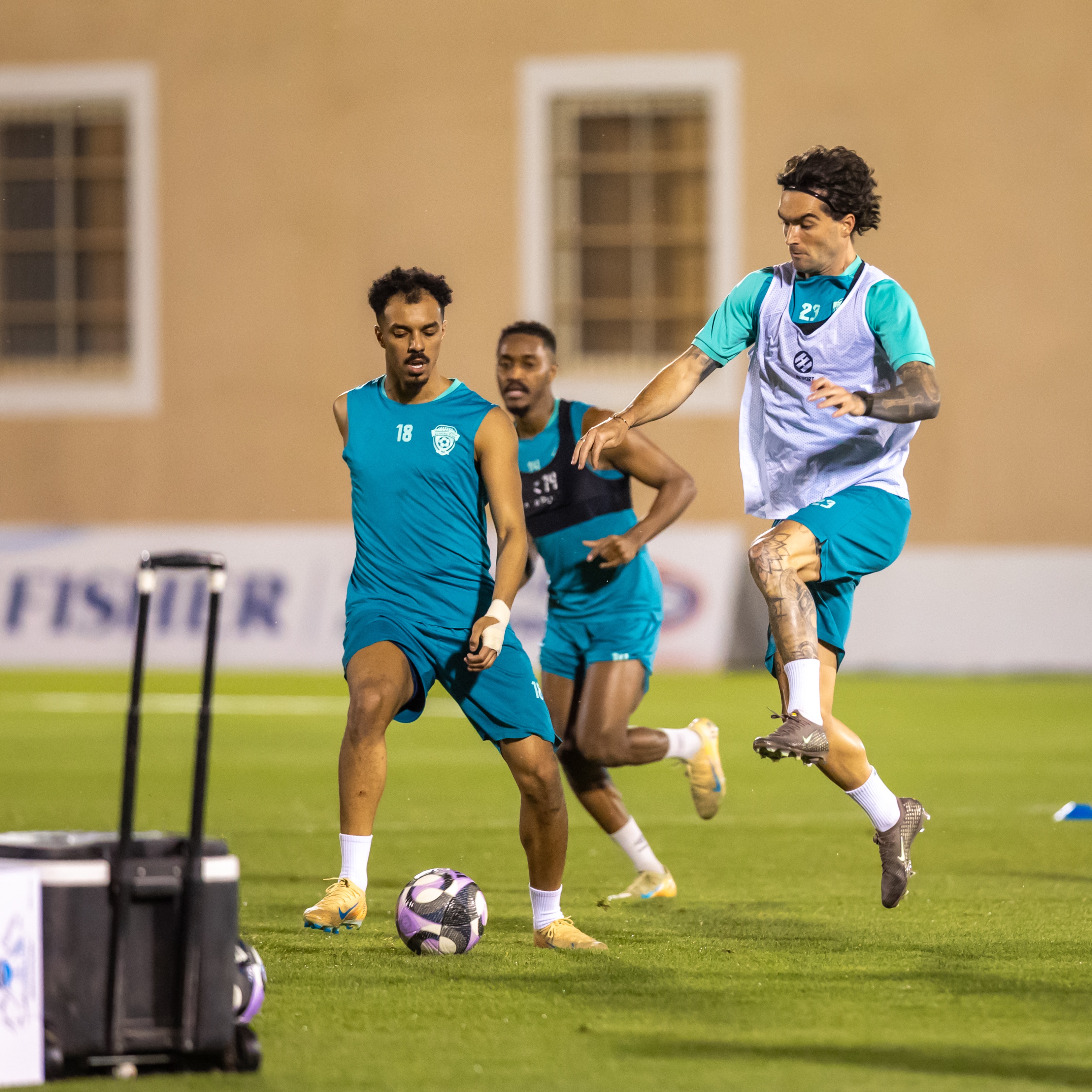 الفيحاء يواصل تدريباته اليومية بمقر النادي