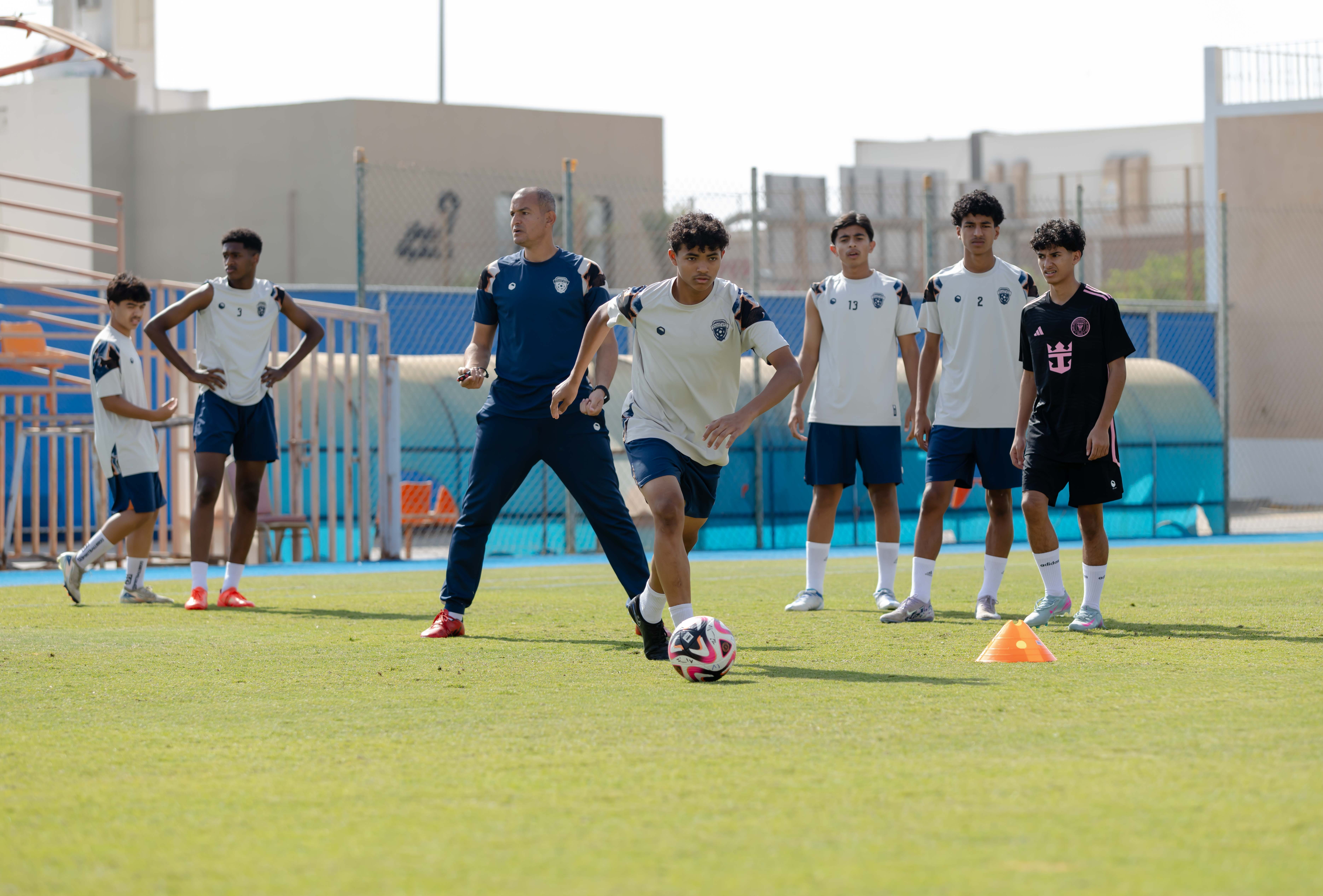 الفيحاء تحت 17 سنة يجري تمرينه الرئيس لمواجهة نظيره نادي الامجاد