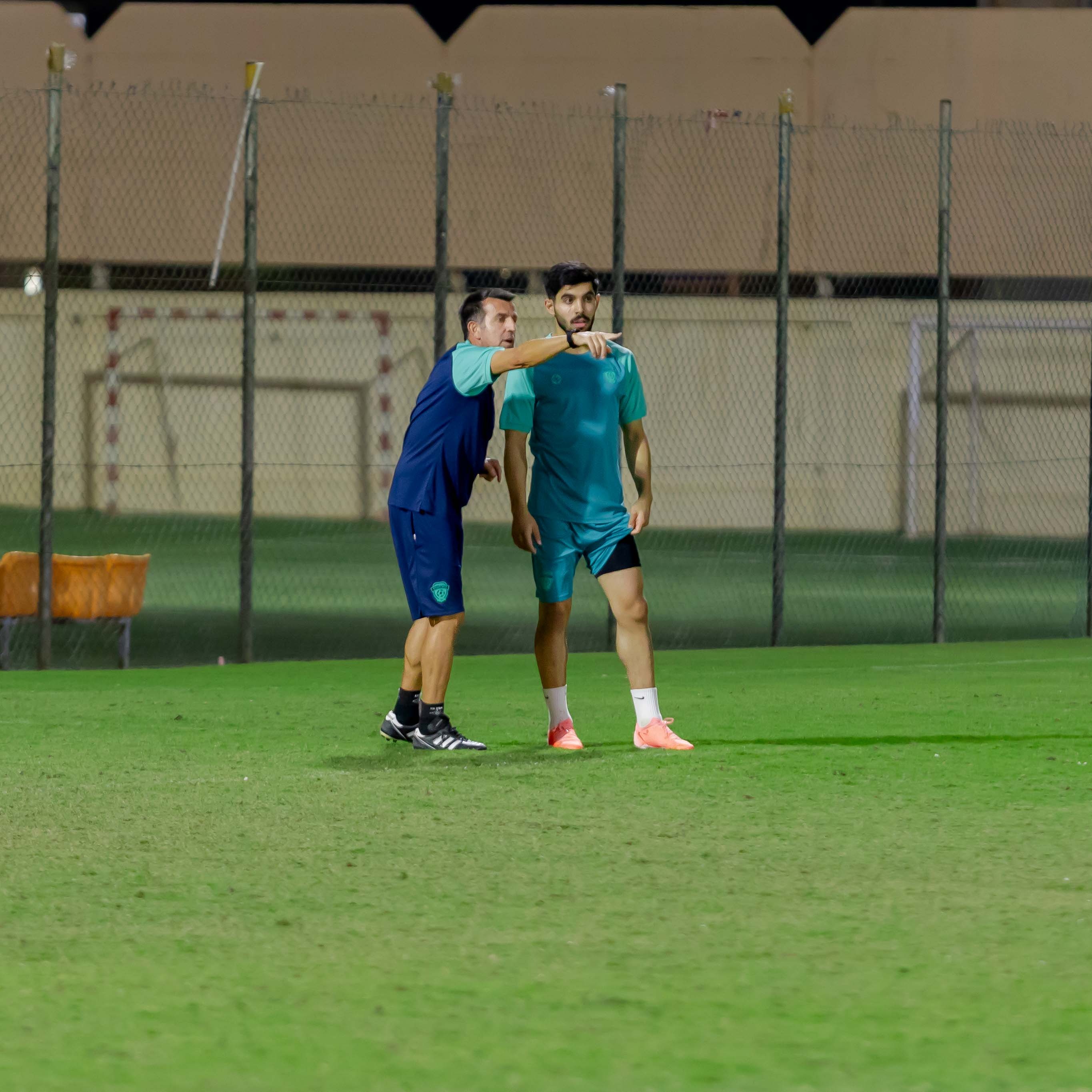 الفيحاء تحت 21 عامًا يُجري تمرينه الرئيس استعدادًا لملاقاة القادسية .