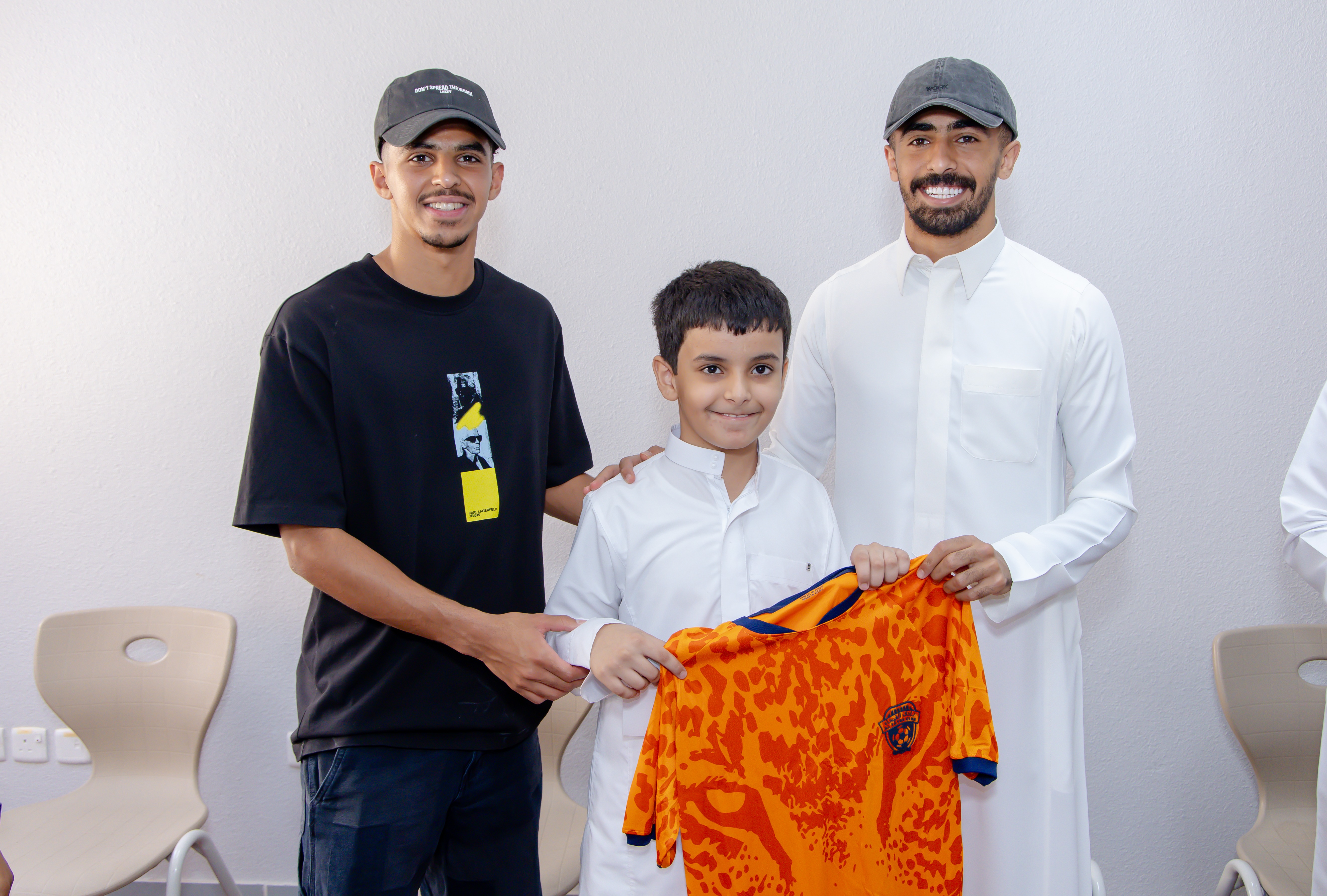 ضمن الحملة الترويجية لمبارة الفيحاء وأبها،الفيحاء يزور ابتدائية بلال بن رباح