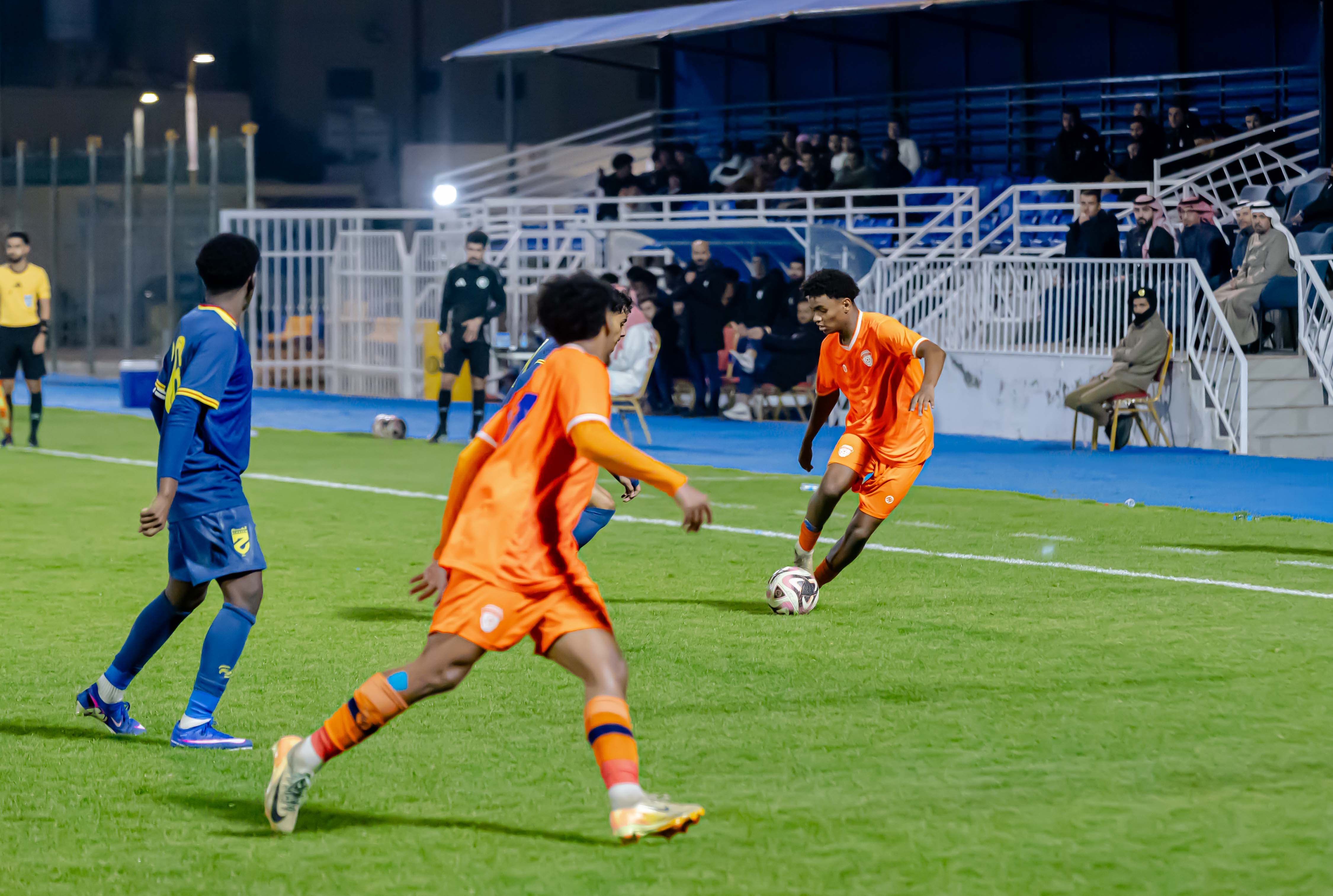 الفيحاء تحت 18 سنة يتعادل ايجابياً مع نظيرة نادي الحزم