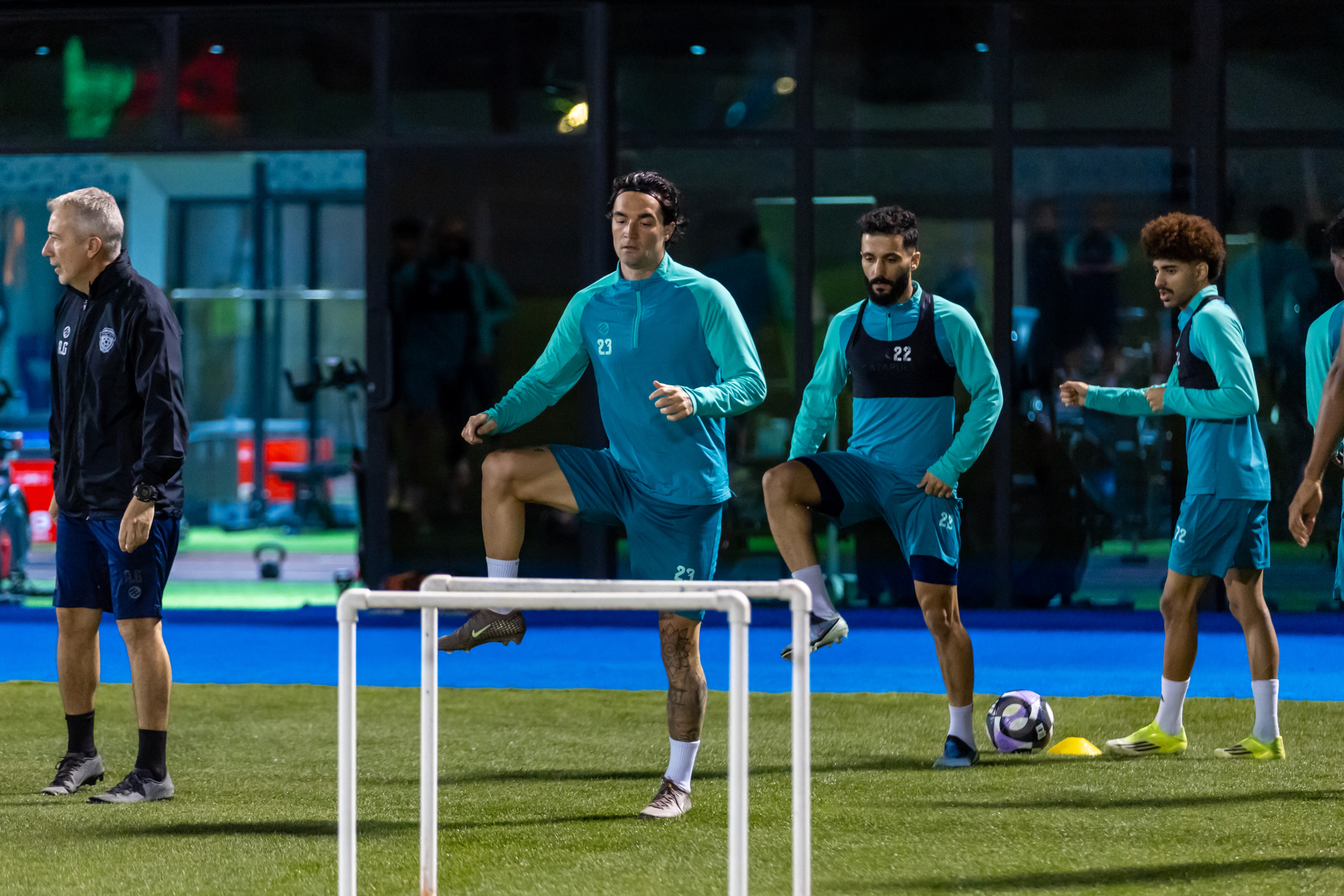 الفيحاء يستأنف تدريباته على ملعب معالي الشيخ عبدالعزيز التويجري بالنادي