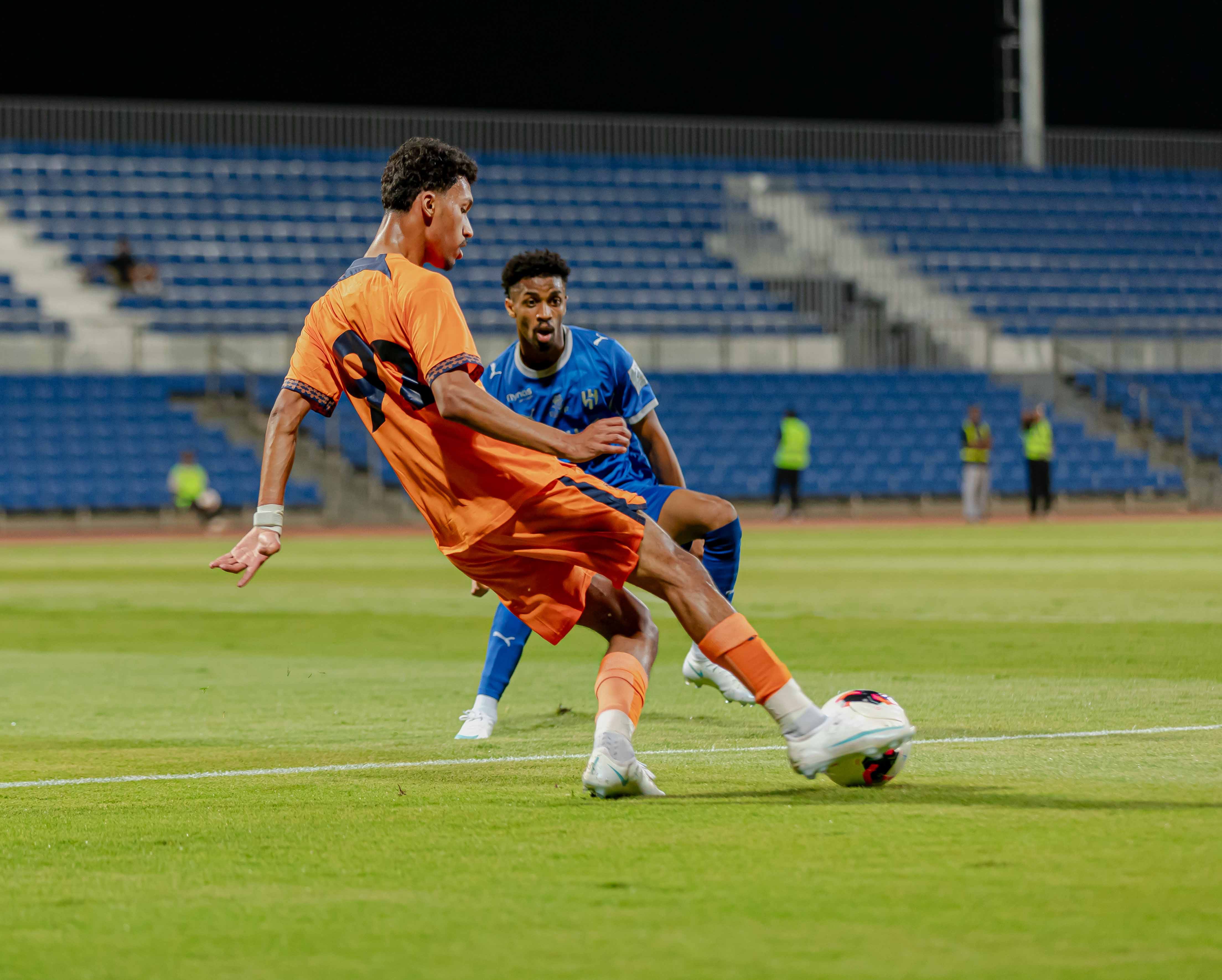 الفيحاء تحت 21 عامًا يخسر مواجهة الهلال ضمن الجولة السابعة من دوري جوي للنخبة U21.