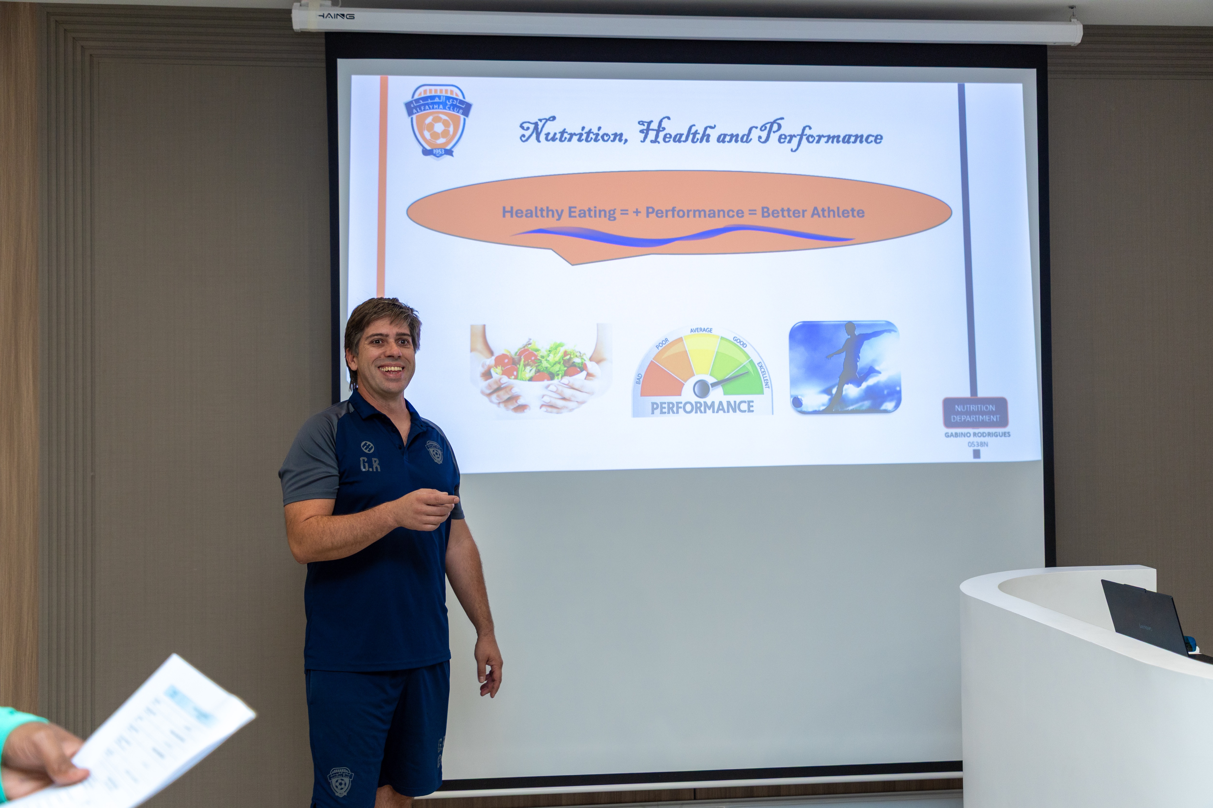 نادي الفيحاء يُنظم سلسلة من المحاضرات التثقيفية والبرامج التطويرية لمنسوبيه