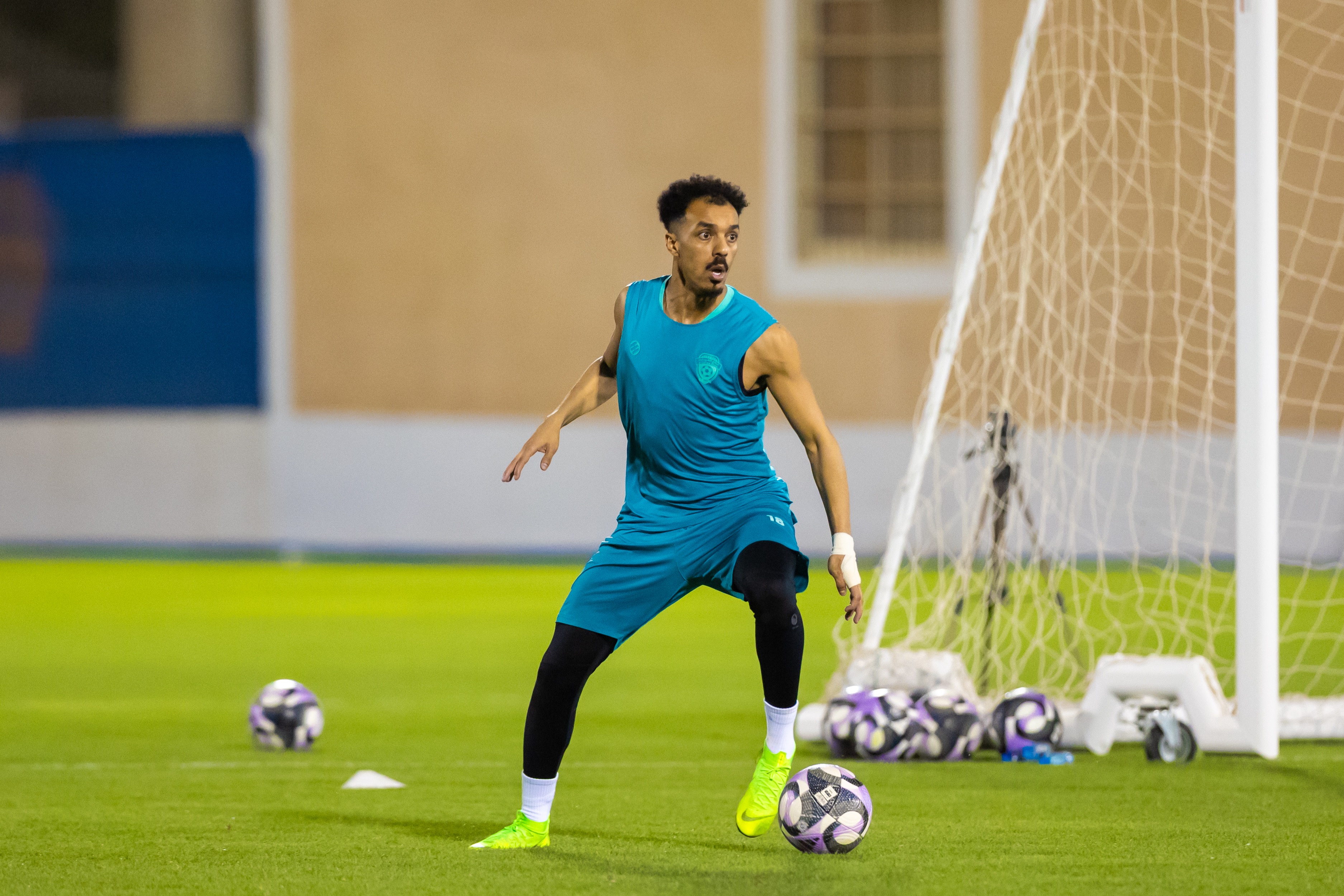 الفيحاء ينهي تحضيراته لمواجهة الأهلي