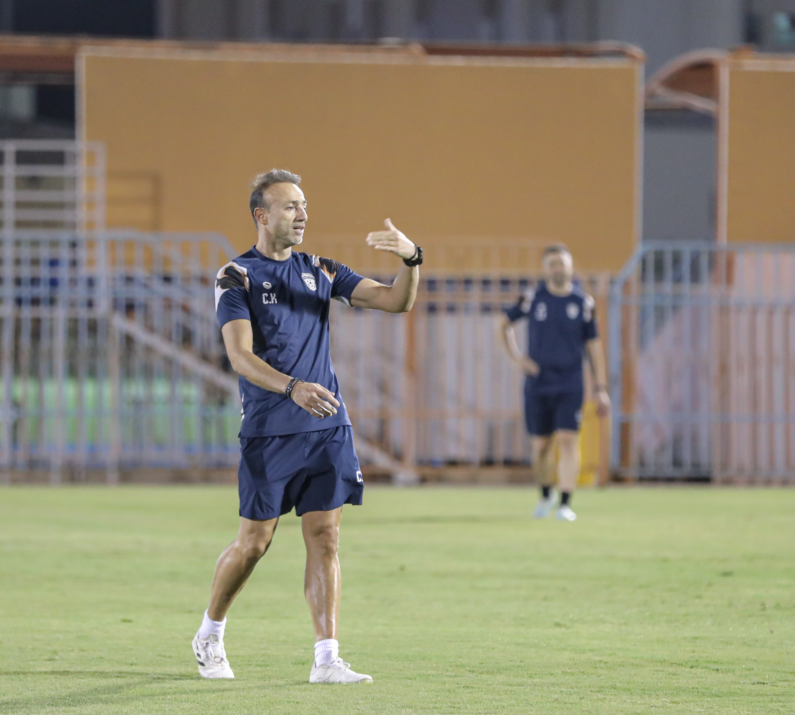 الفيحاء يستأنف تدريباته استعداداً لمواجهة الهلال