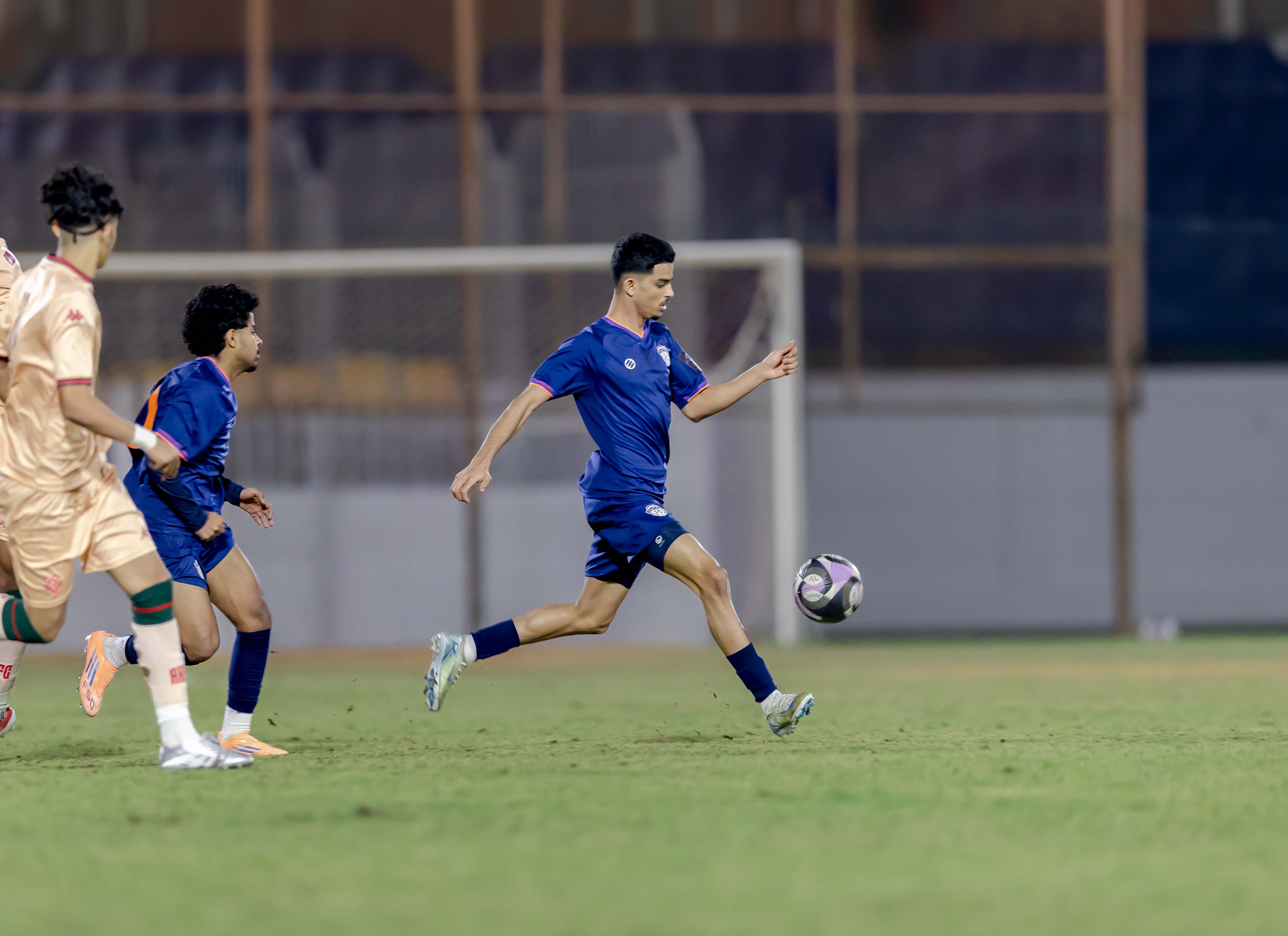 الفيحاء تحت 21 عامًا يتعادل مع نظيره الخلود ضمن الجولة التاسعة من دوري جوي للنخبة U21 .