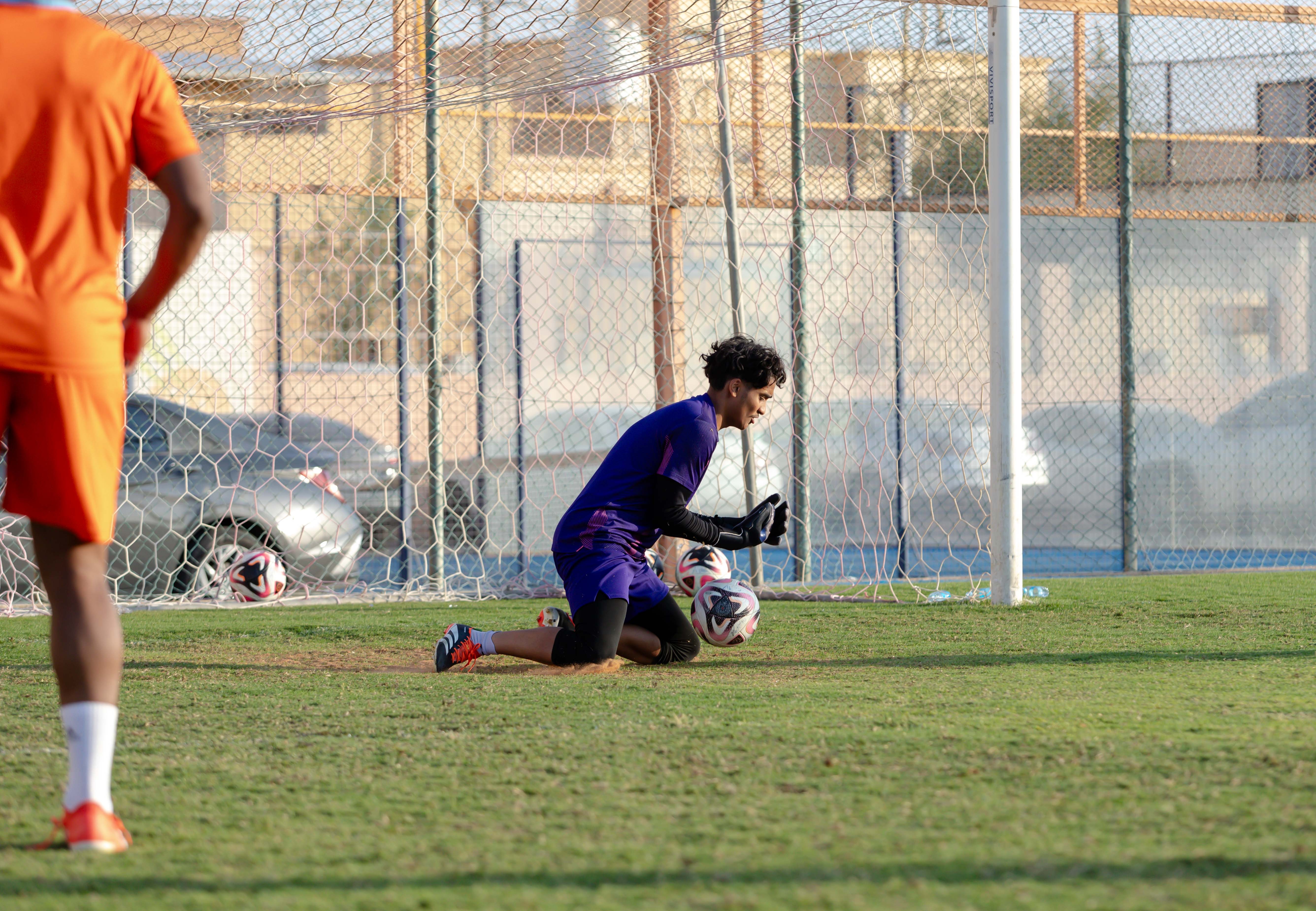 الفيحاء تحت 17 سنة يجري تمرينه الرئيس لمواجهة نظيره نادي الانصار