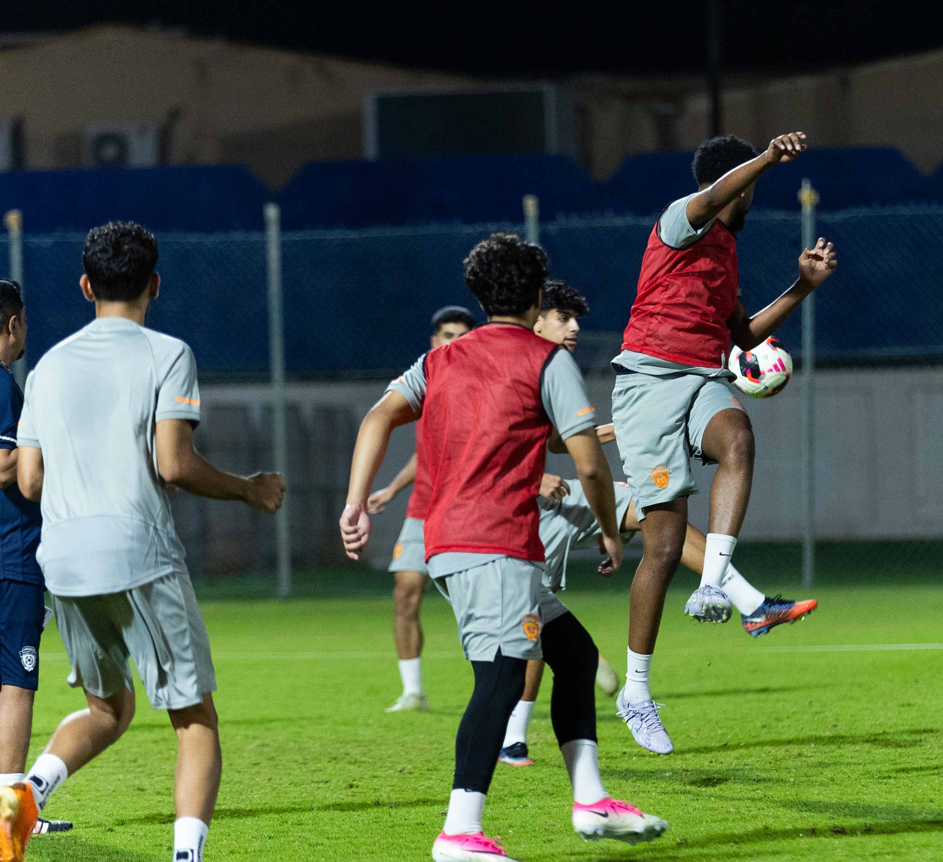 الفيحاء U21 ينهي تحضيراته استعدادًا لملاقاة الهلال .