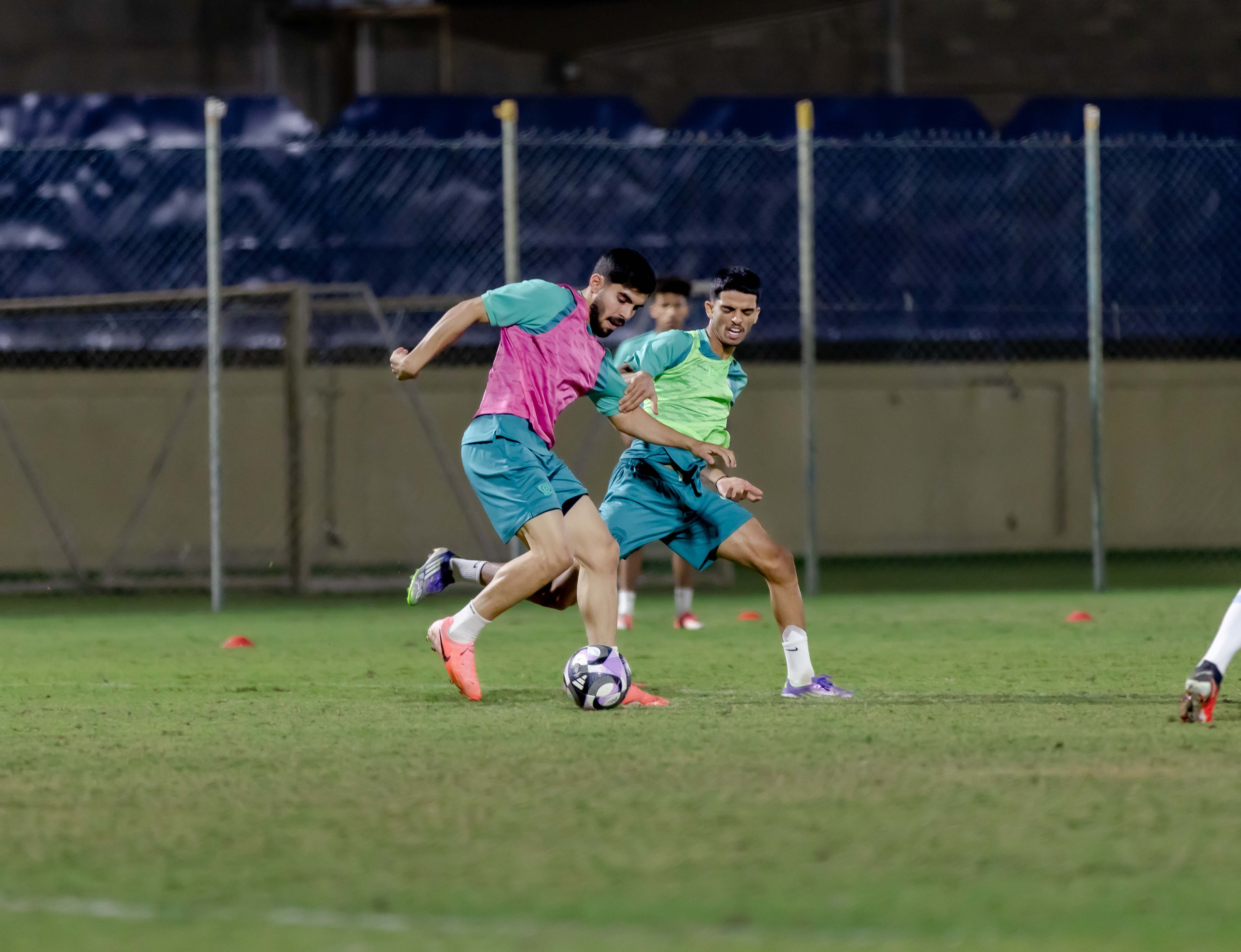 الفيحاء تحت 21 عامًا يُجري تمرينه الرئيس استعدادًا لملاقاة الجبلين .