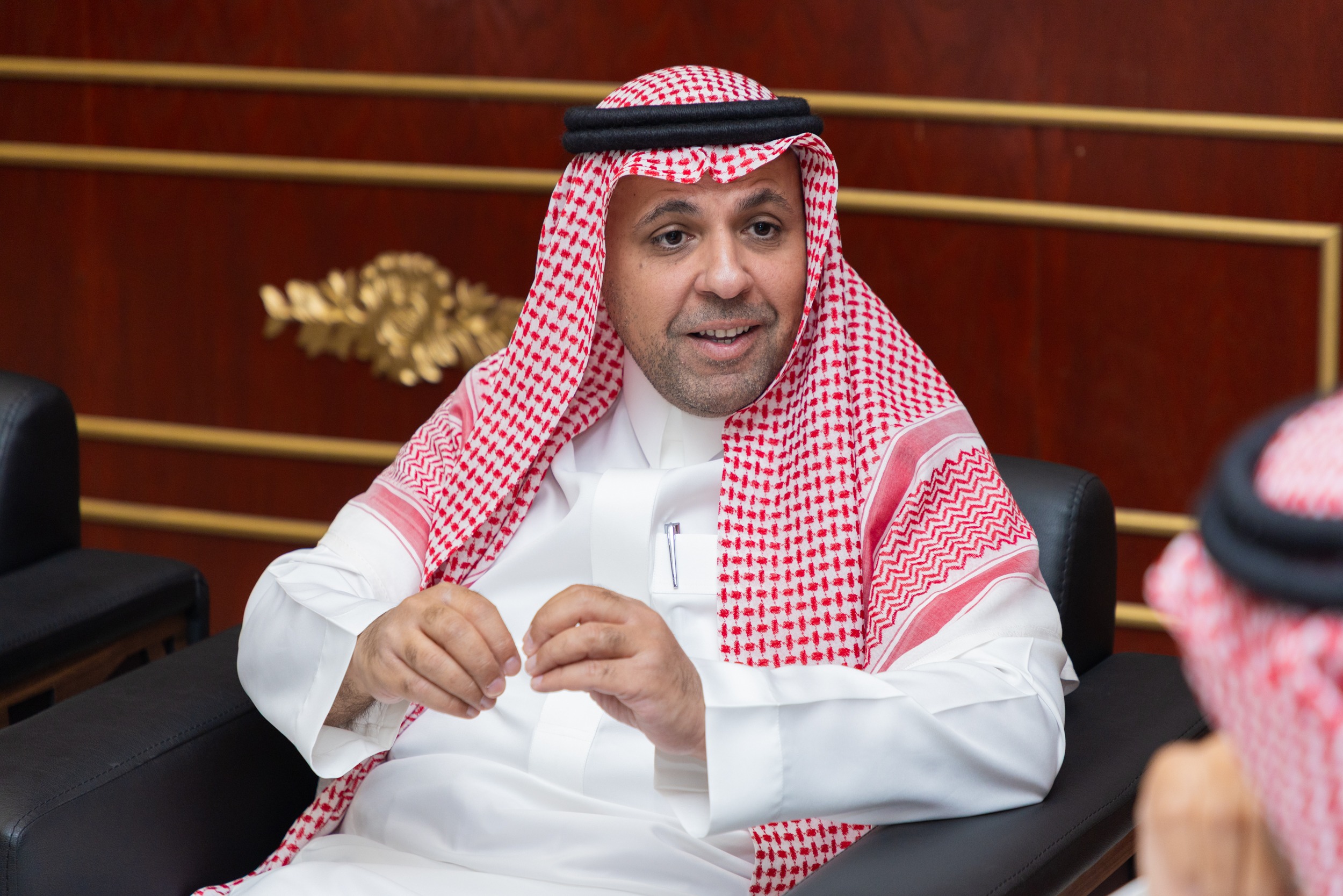 رئيس نادي الكوكب المهندس يزيد بن ناصر الزعاقي يزور الفيحاء