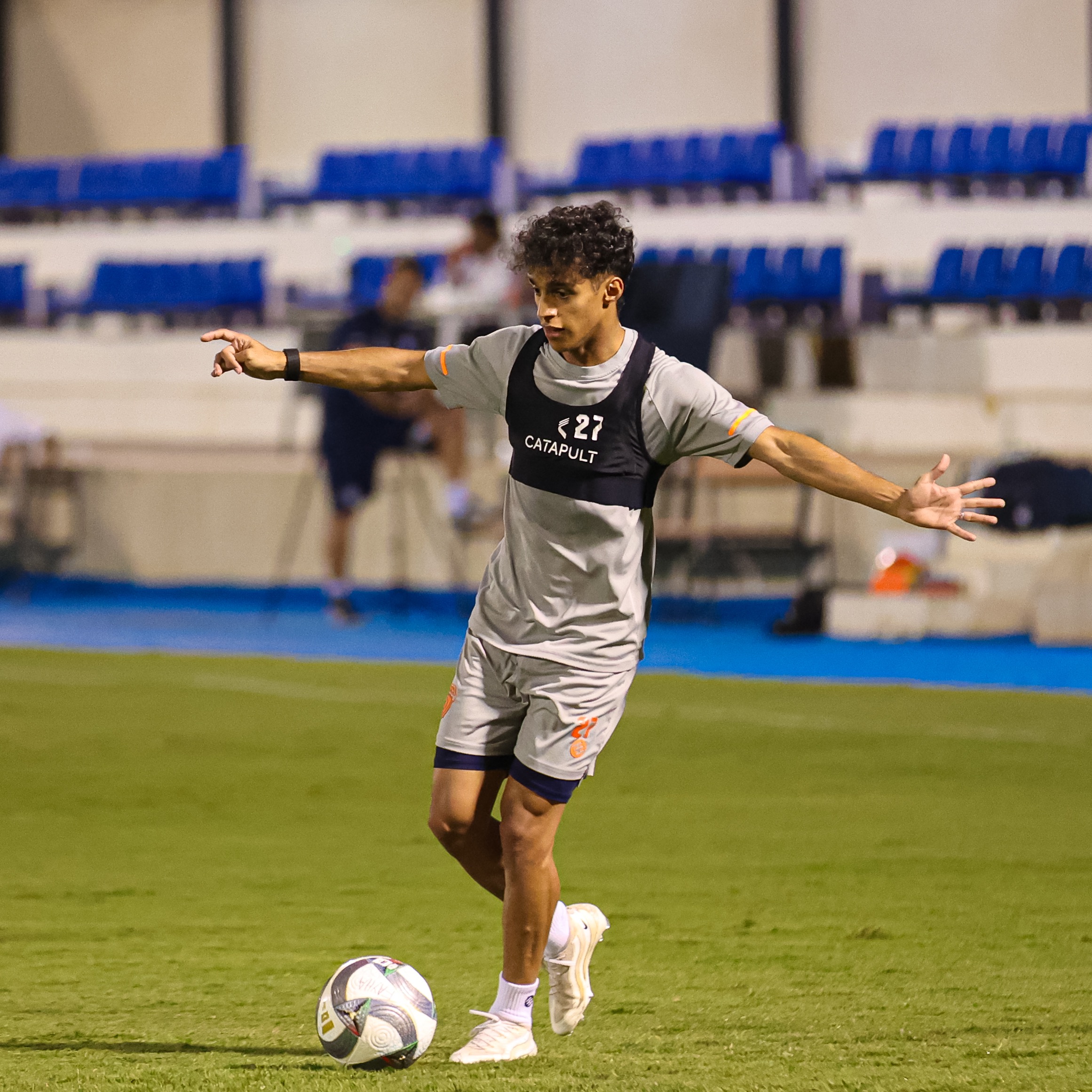 الفيحاء يستأنف تدريباته استعداداً لمواجهة الشباب