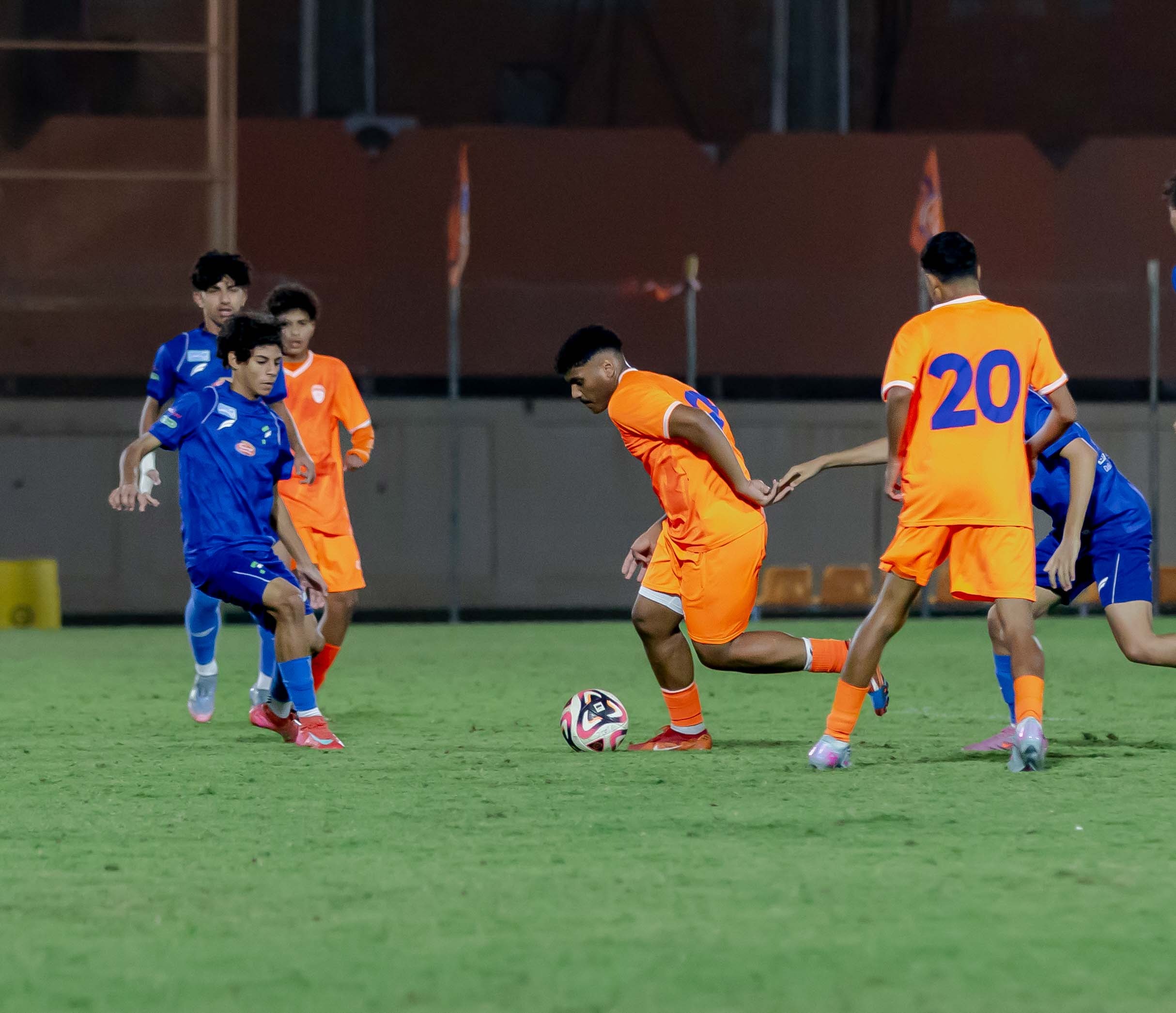 الفيحاء تحت 16 سنة يتعادل سلبياً امام نظيره نادي الفتح