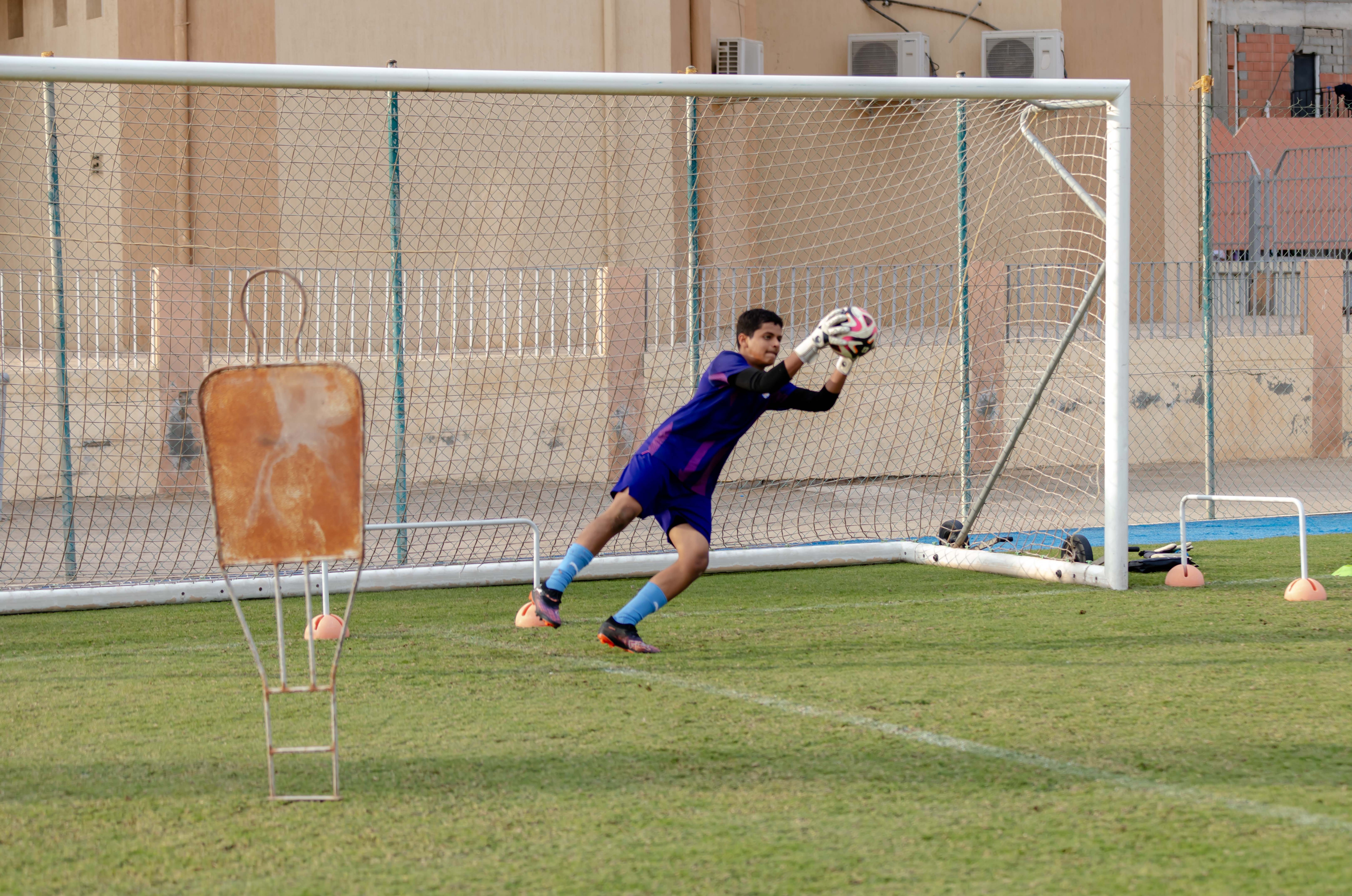 الفيحاء تحت 15 سنة يجري تمرينه الرئيس لمواجهة نظيره نادي الهلال