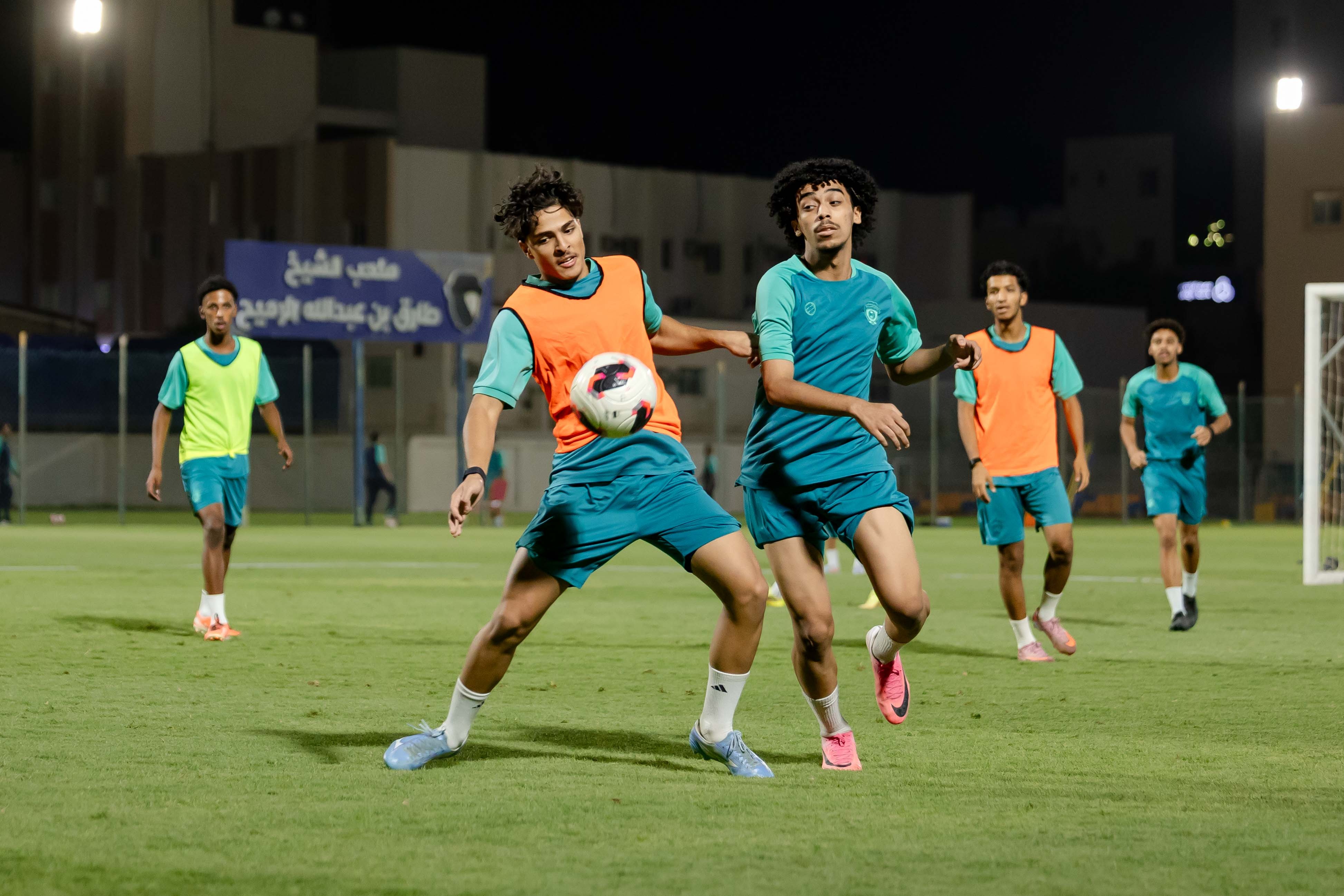 الفيحاء U21 يُجري تمرينه الرئيس استعدادًا لملاقاة النجمة .