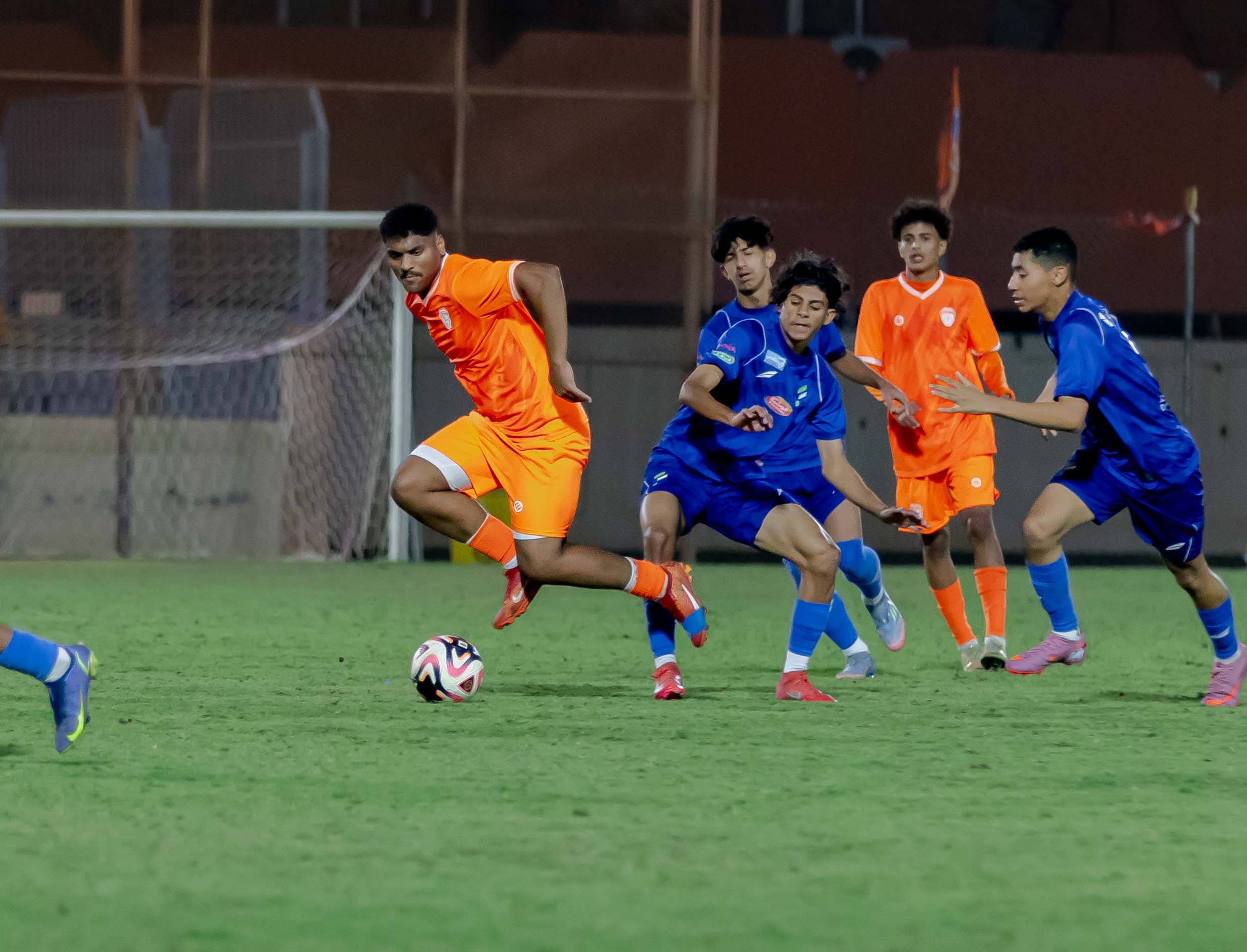 الفيحاء تحت 16 سنة يتعادل سلبياً امام نظيره نادي الفتح