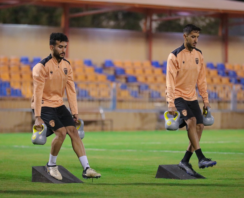 الفيحاء يستأنف تدريباته على ملعب معالي الشيخ عبدالعزيز التويجري بالنادي