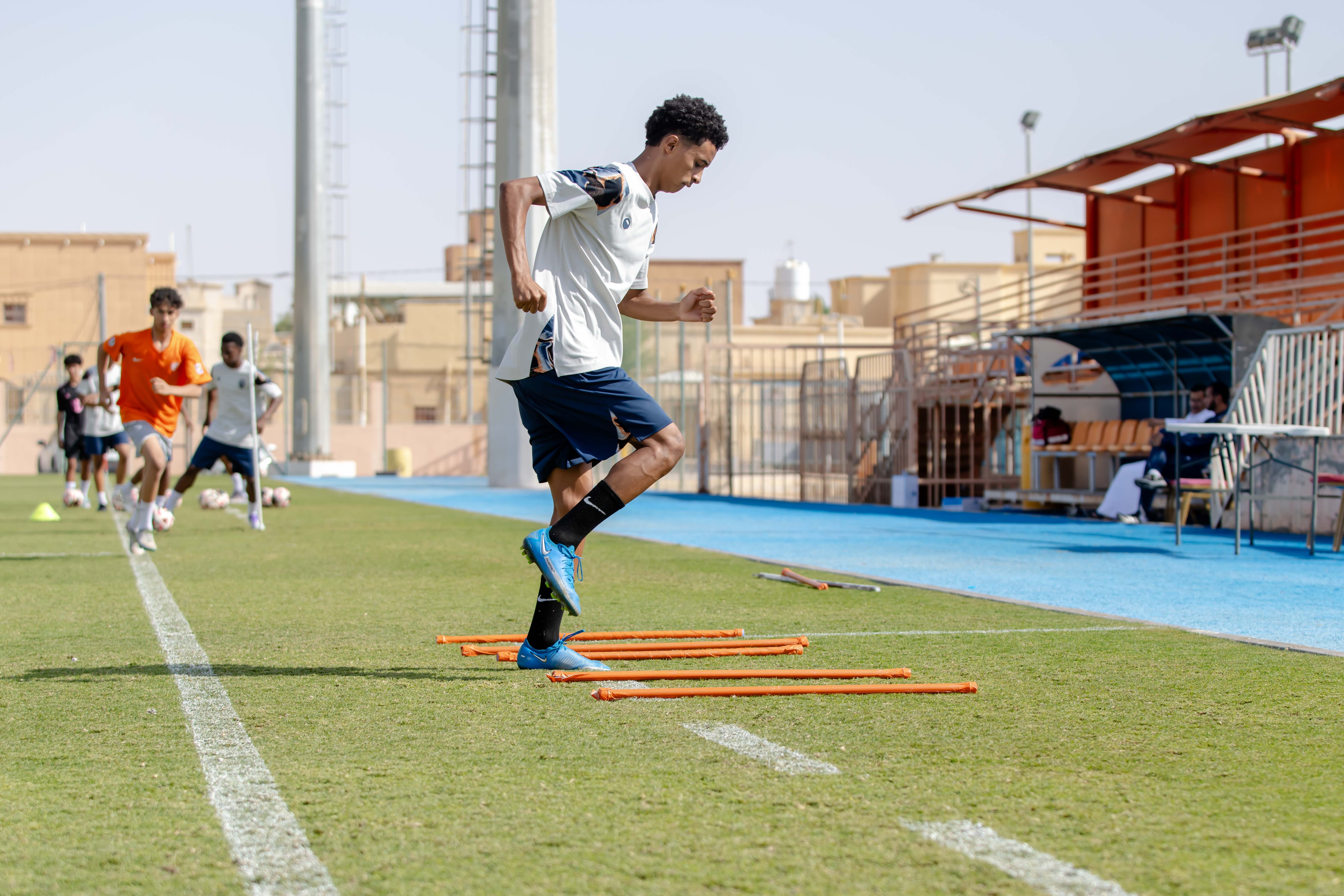 الفيحاء تحت 17 سنة يجري تمرينه الرئيس لمواجهة نظيره نادي الامجاد